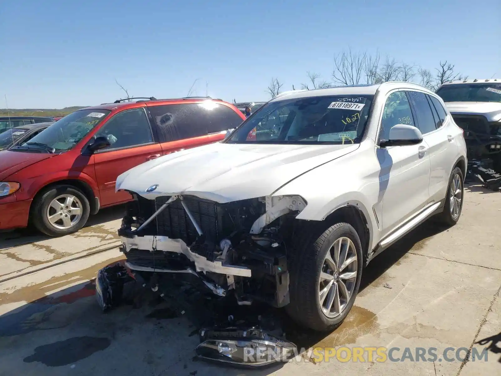 2 Photograph of a damaged car 5UXTR7C59KLR46150 BMW X3 2019