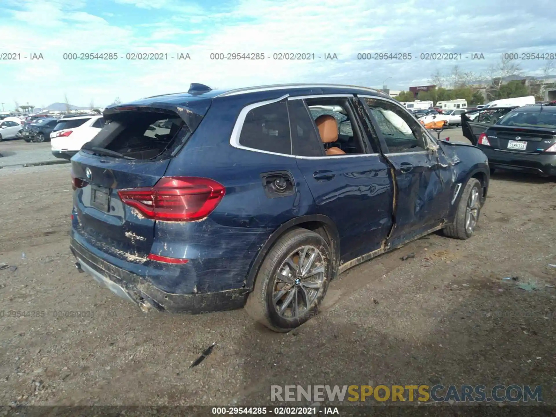 4 Фотография поврежденного автомобиля 5UXTR7C59KLR46651 BMW X3 2019