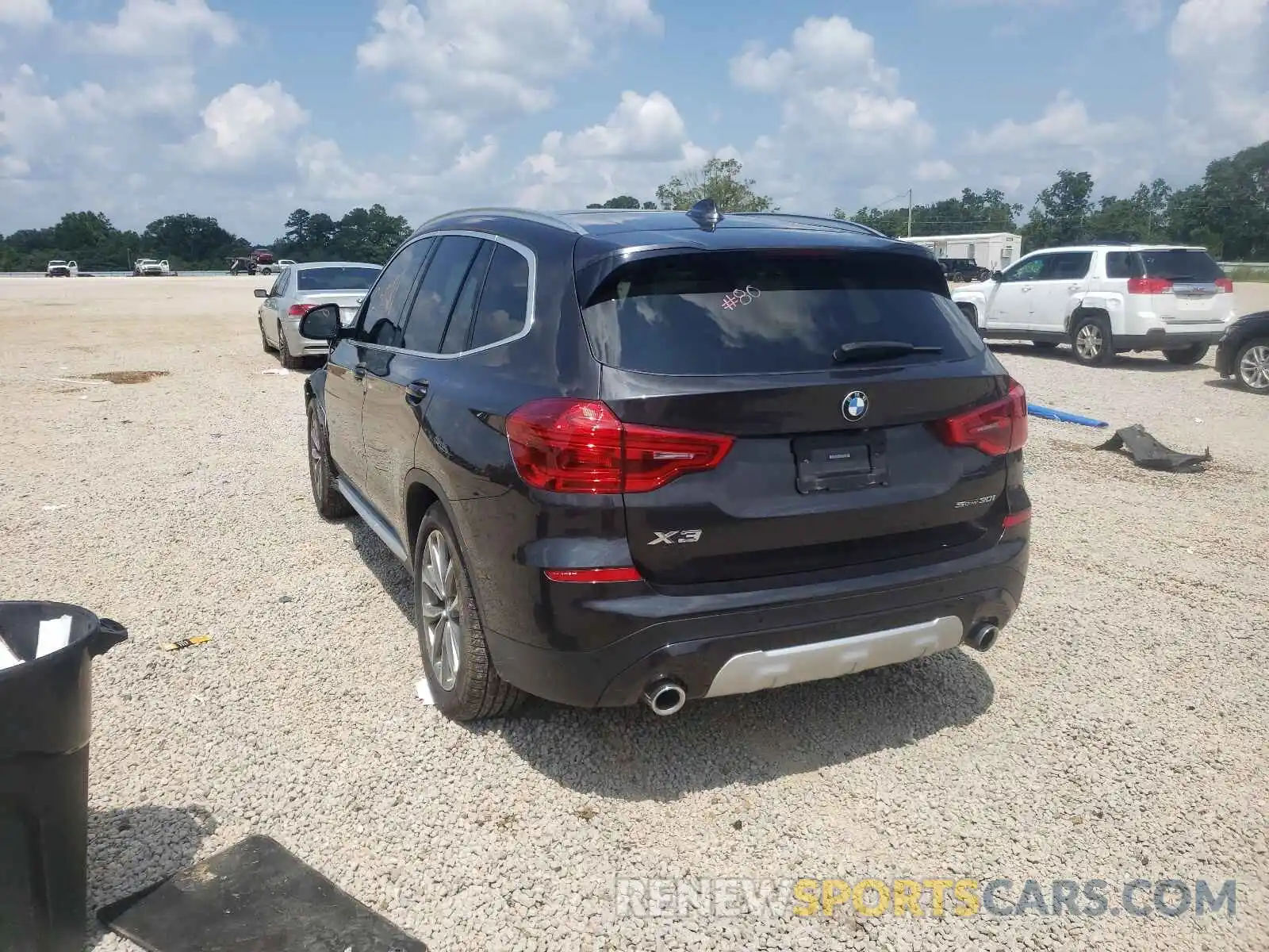 3 Photograph of a damaged car 5UXTR7C59KLR51672 BMW X3 2019