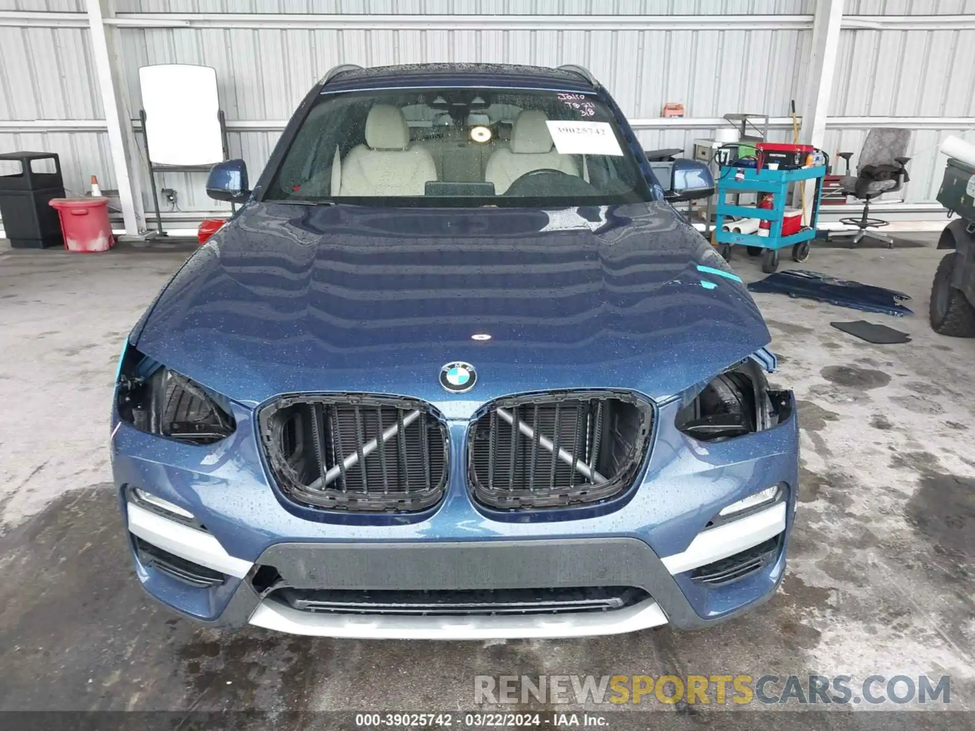 13 Photograph of a damaged car 5UXTR7C59KLR52689 BMW X3 2019