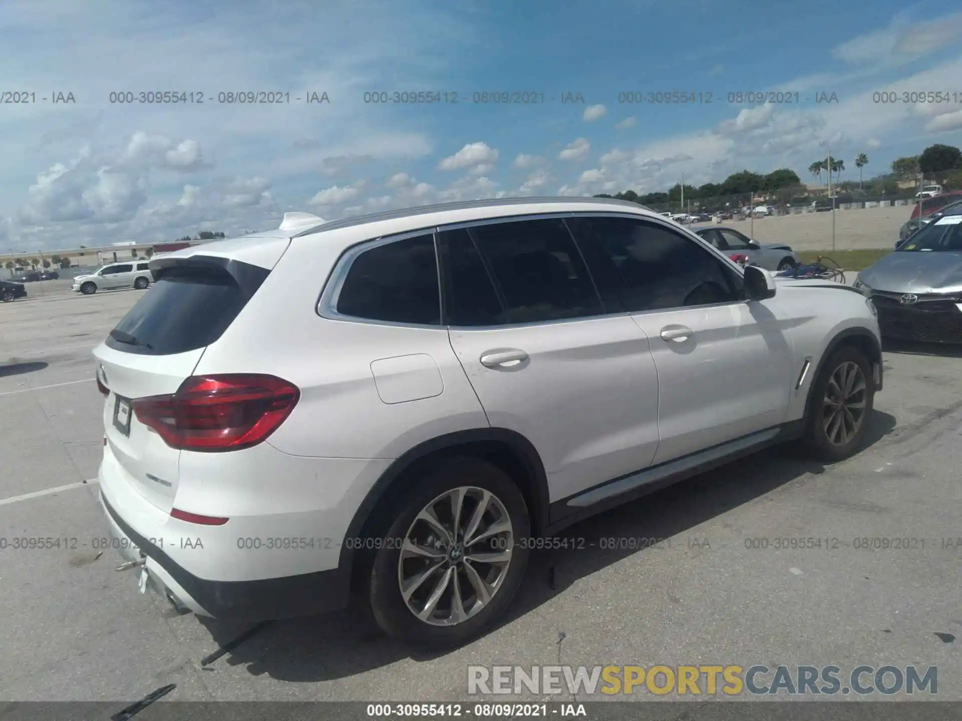 4 Photograph of a damaged car 5UXTR7C5XKLE88217 BMW X3 2019