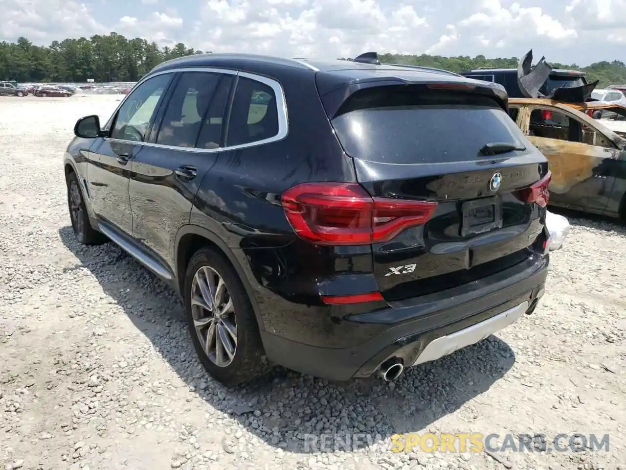 3 Photograph of a damaged car 5UXTR7C5XKLE88279 BMW X3 2019