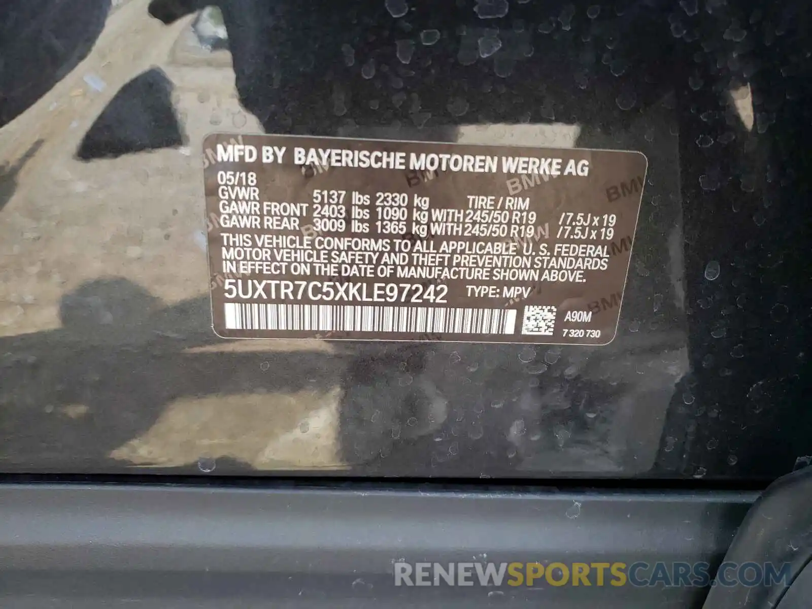 10 Photograph of a damaged car 5UXTR7C5XKLE97242 BMW X3 2019