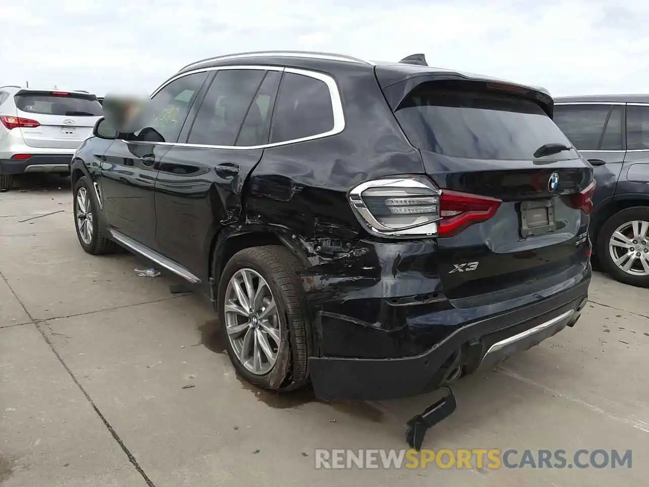 3 Photograph of a damaged car 5UXTR7C5XKLF23905 BMW X3 2019