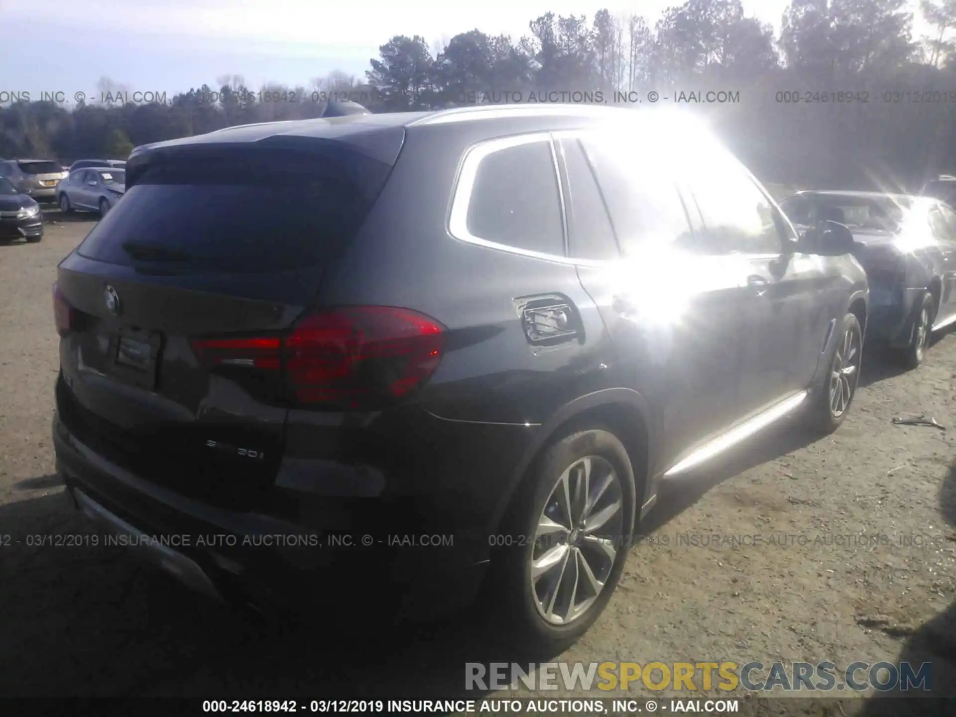 4 Photograph of a damaged car 5UXTR7C5XKLF24293 BMW X3 2019