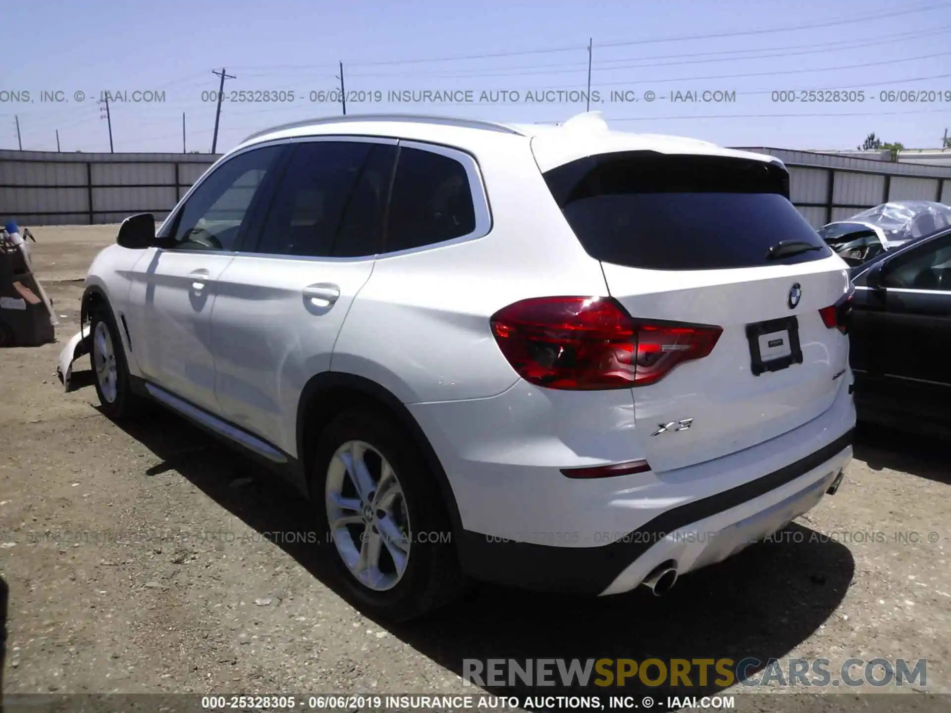 3 Photograph of a damaged car 5UXTR7C5XKLF25055 BMW X3 2019