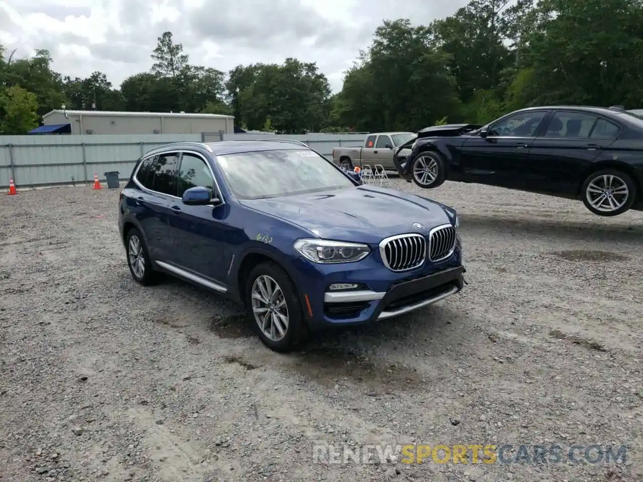 1 Photograph of a damaged car 5UXTR7C5XKLF25752 BMW X3 2019