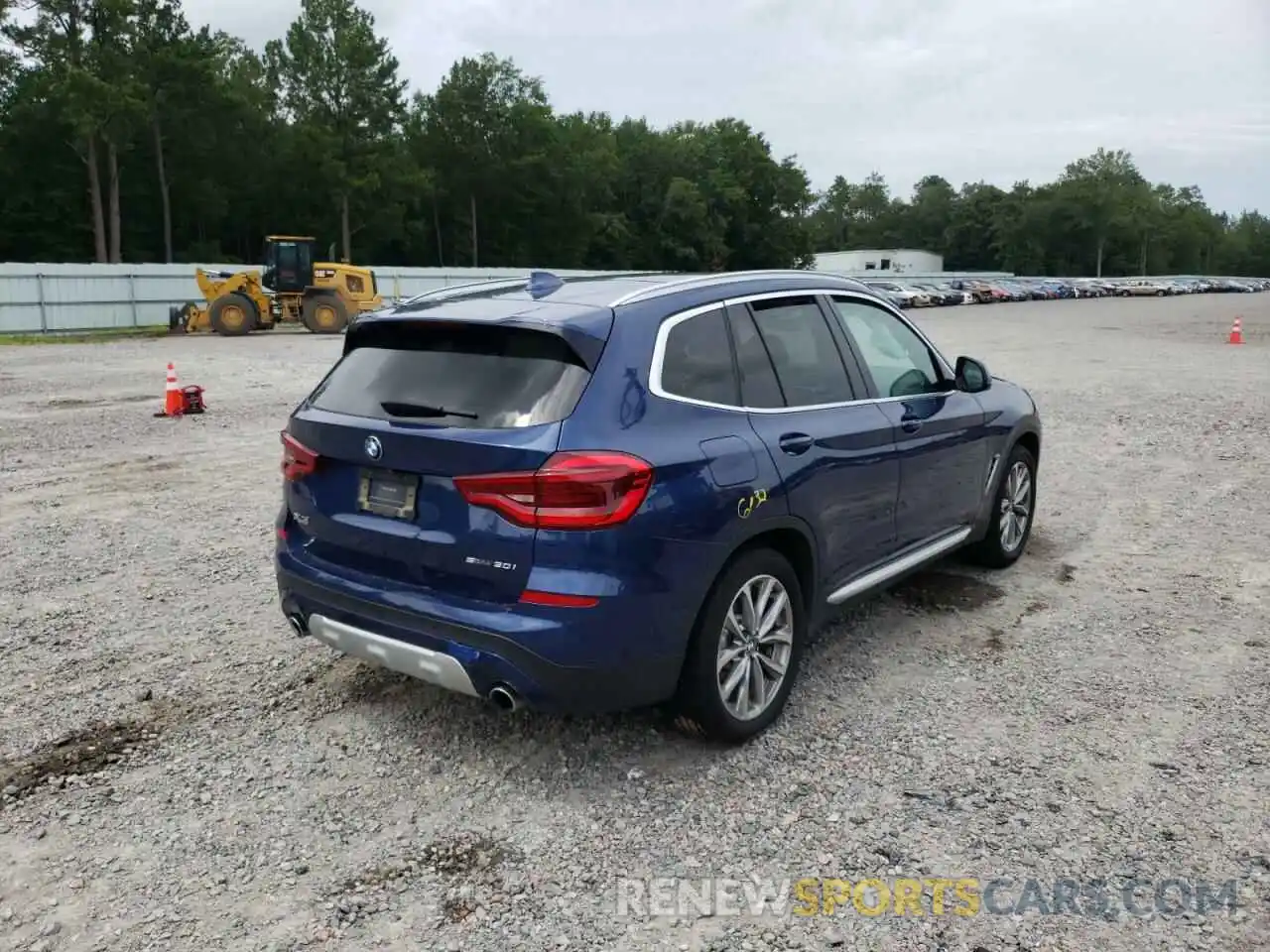 4 Photograph of a damaged car 5UXTR7C5XKLF25752 BMW X3 2019