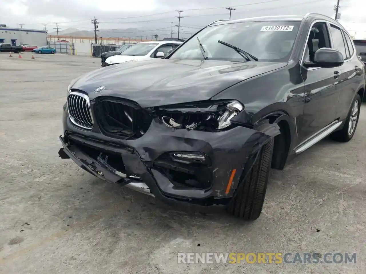 9 Photograph of a damaged car 5UXTR7C5XKLF26805 BMW X3 2019