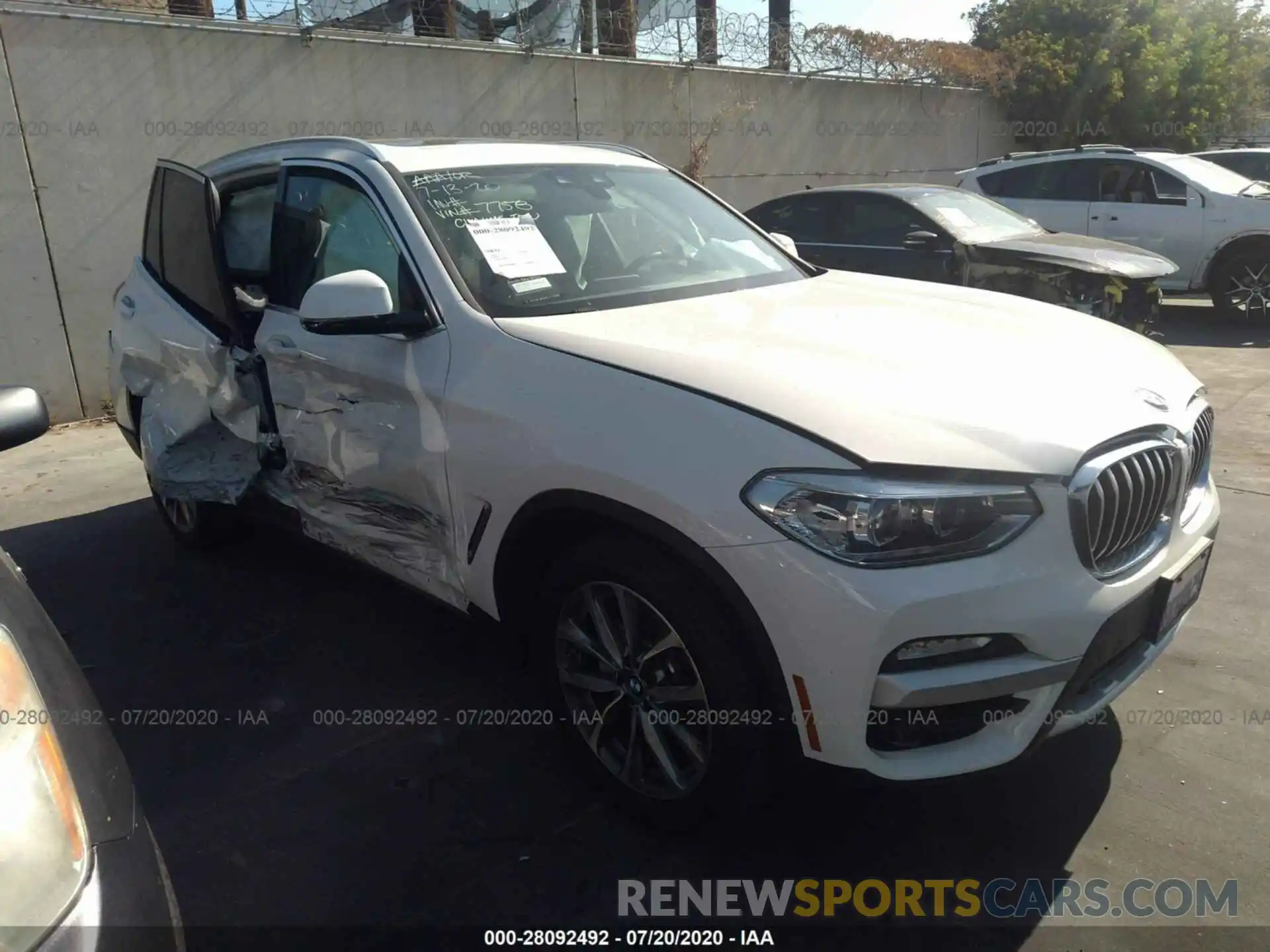 1 Photograph of a damaged car 5UXTR7C5XKLF27758 BMW X3 2019