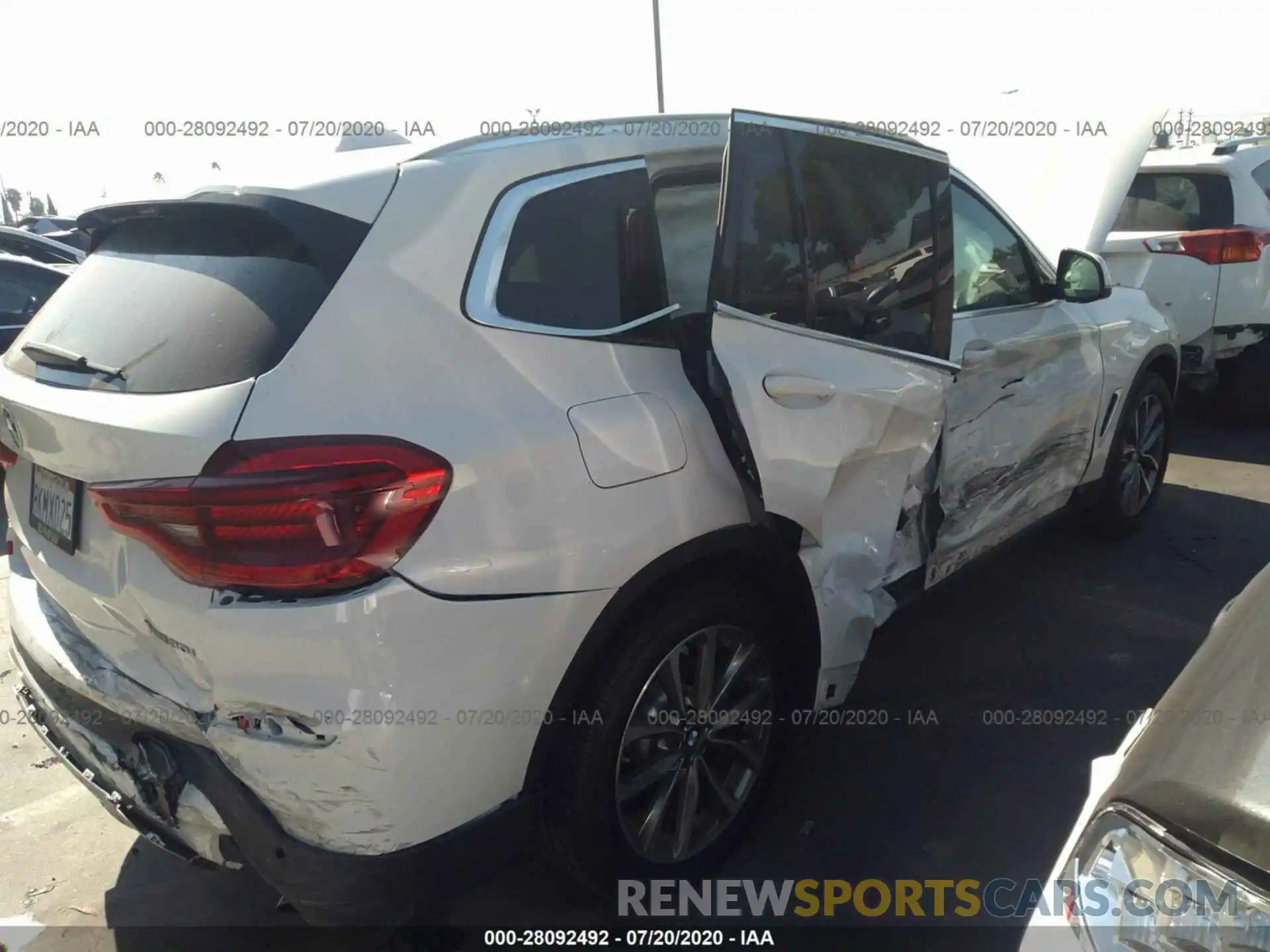 4 Photograph of a damaged car 5UXTR7C5XKLF27758 BMW X3 2019