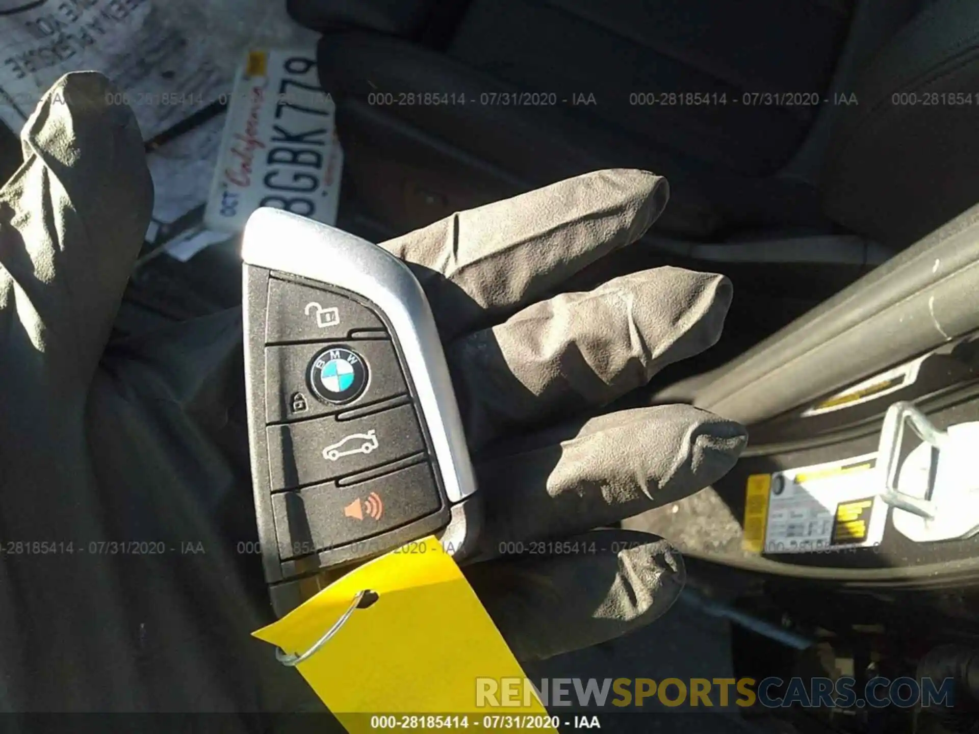 11 Photograph of a damaged car 5UXTR7C5XKLF28800 BMW X3 2019