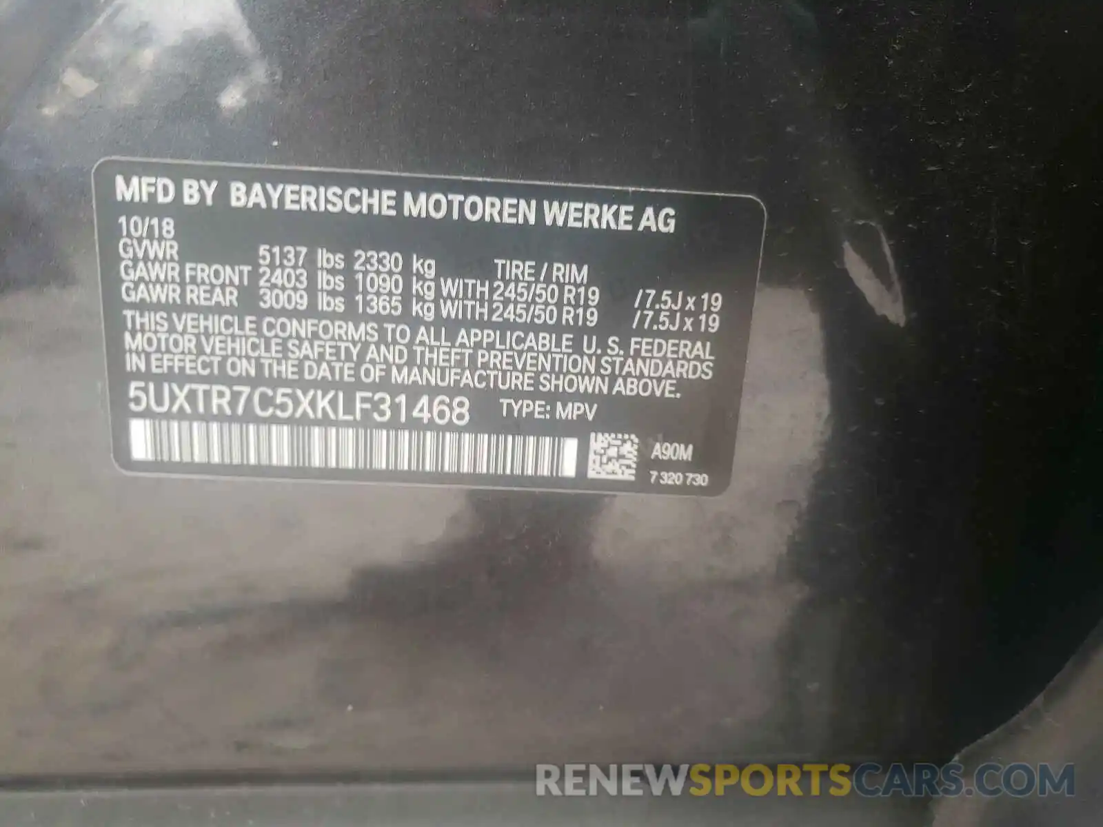10 Photograph of a damaged car 5UXTR7C5XKLF31468 BMW X3 2019