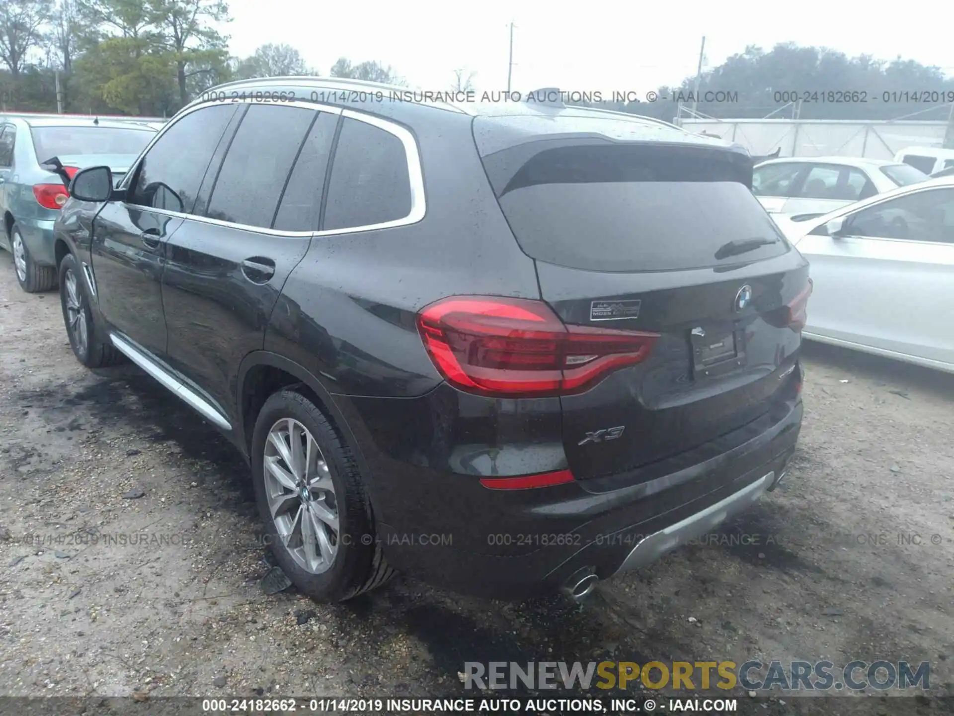 3 Photograph of a damaged car 5UXTR7C5XKLF32068 BMW X3 2019