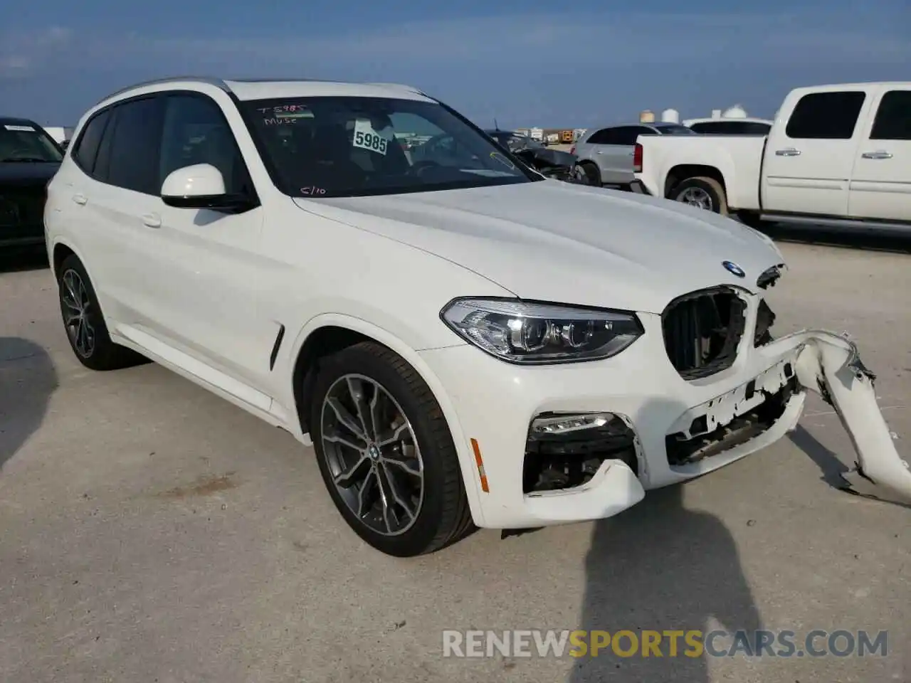 1 Photograph of a damaged car 5UXTR7C5XKLF32667 BMW X3 2019