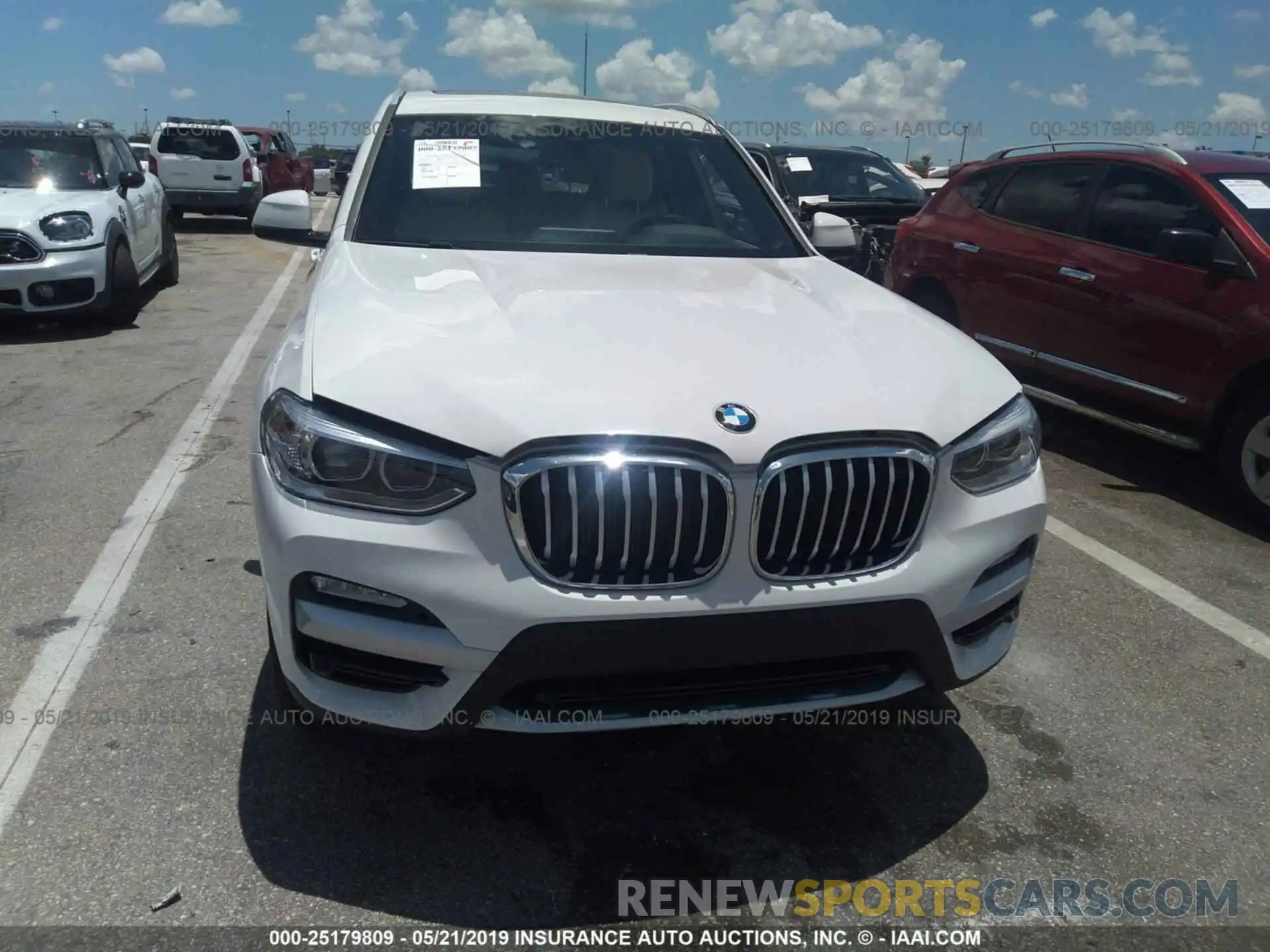 6 Photograph of a damaged car 5UXTR7C5XKLF33270 BMW X3 2019