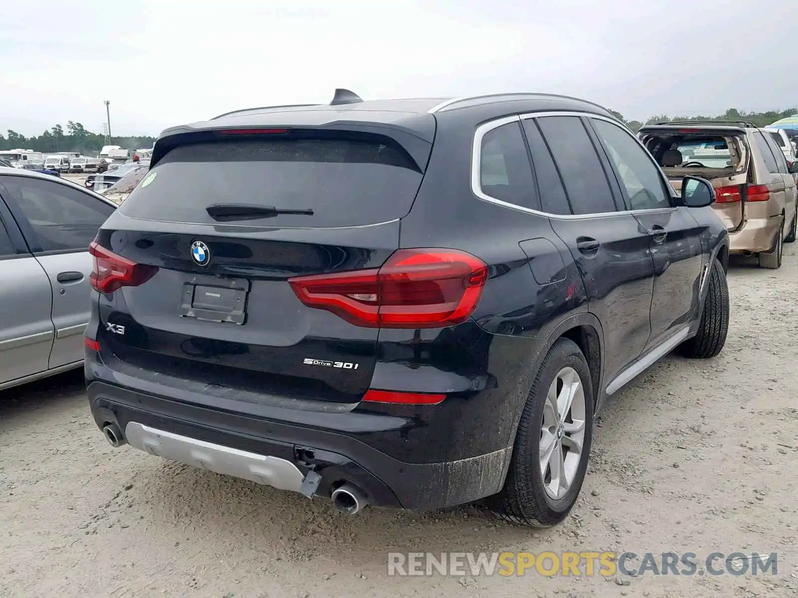 4 Photograph of a damaged car 5UXTR7C5XKLF34287 BMW X3 2019