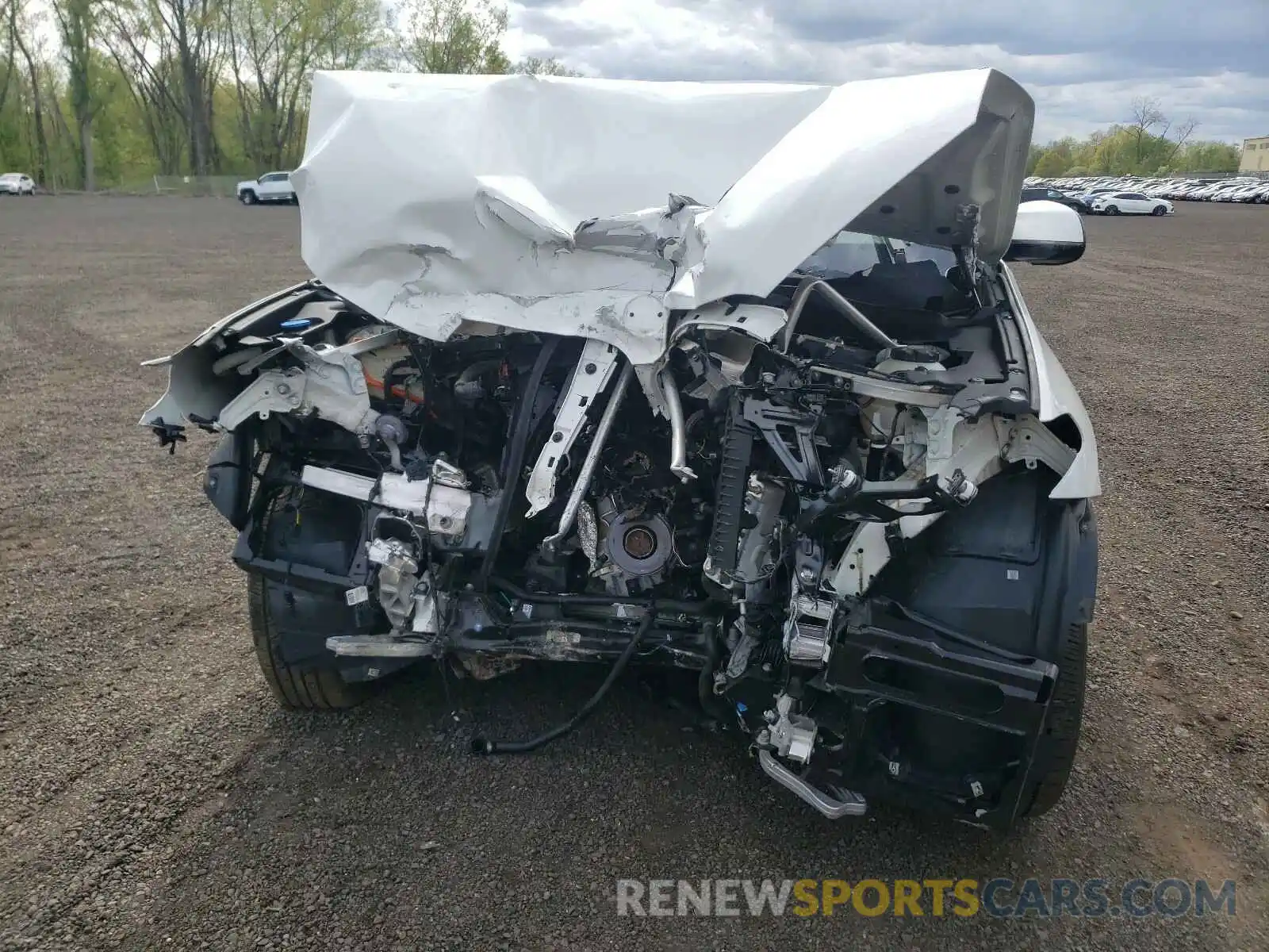 9 Photograph of a damaged car 5UXTR7C5XKLF34337 BMW X3 2019