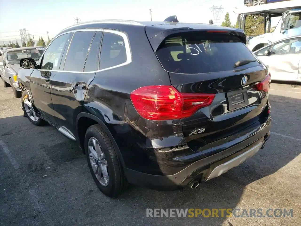 3 Photograph of a damaged car 5UXTR7C5XKLF36959 BMW X3 2019