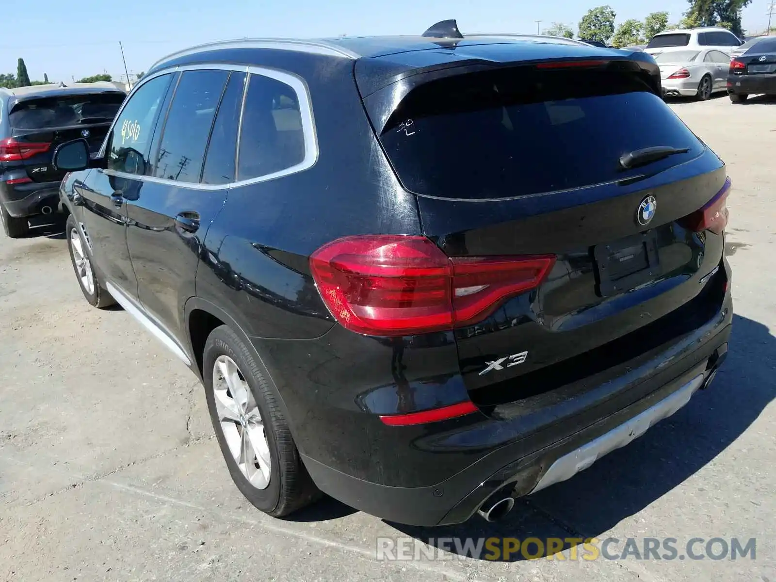 3 Photograph of a damaged car 5UXTR7C5XKLR39496 BMW X3 2019