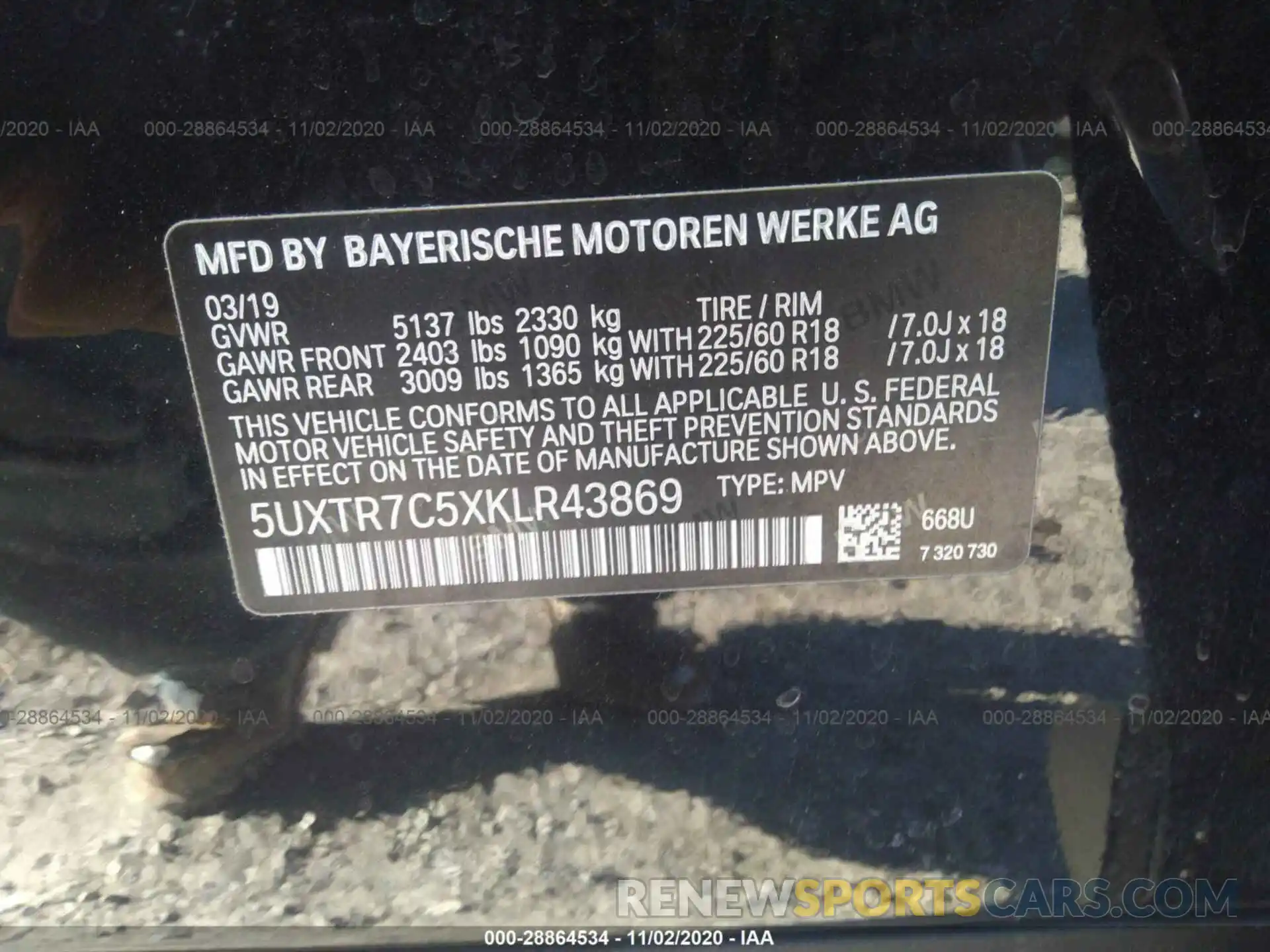9 Photograph of a damaged car 5UXTR7C5XKLR43869 BMW X3 2019