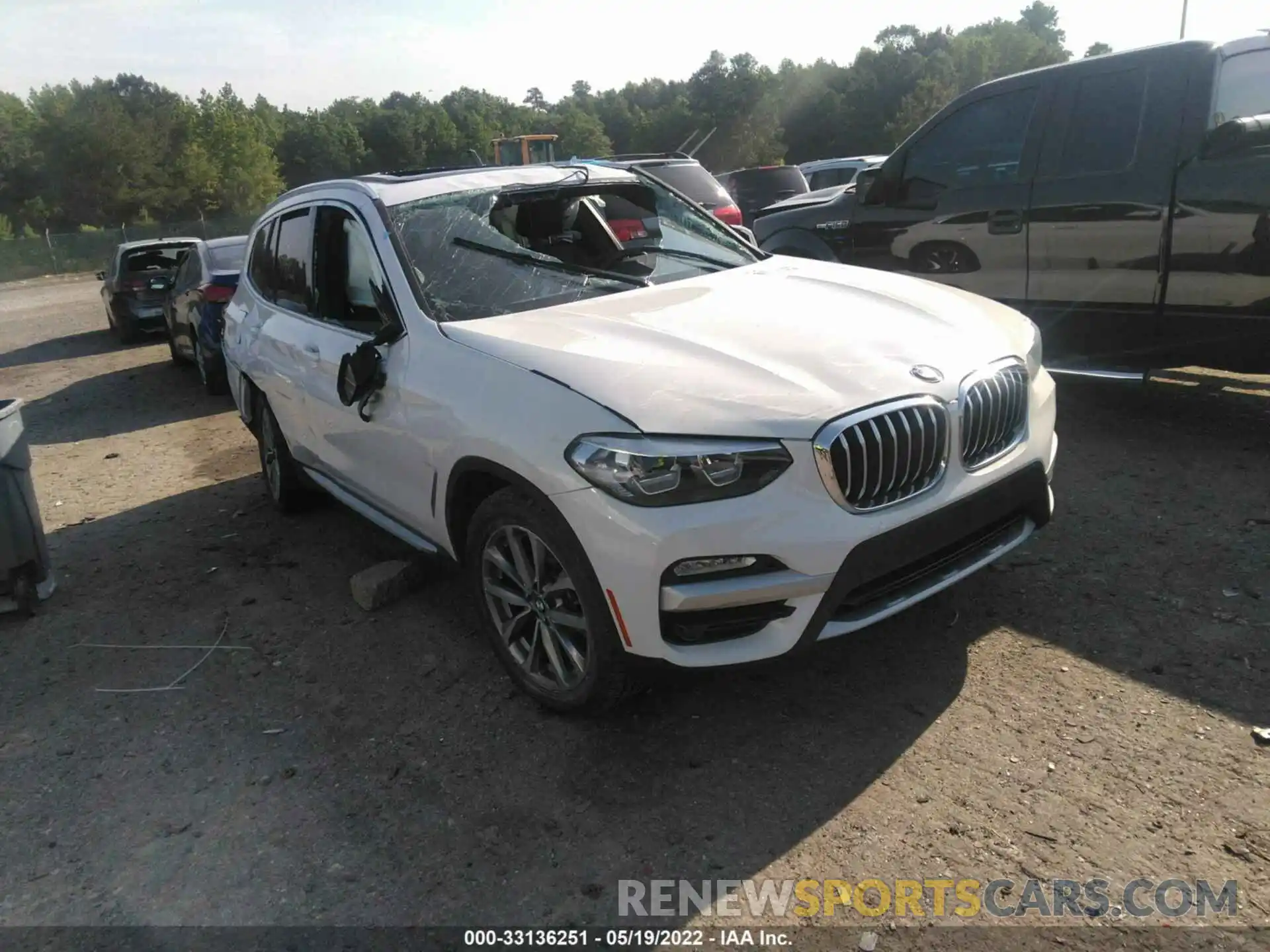 1 Photograph of a damaged car 5UXTR7C5XKLR52989 BMW X3 2019