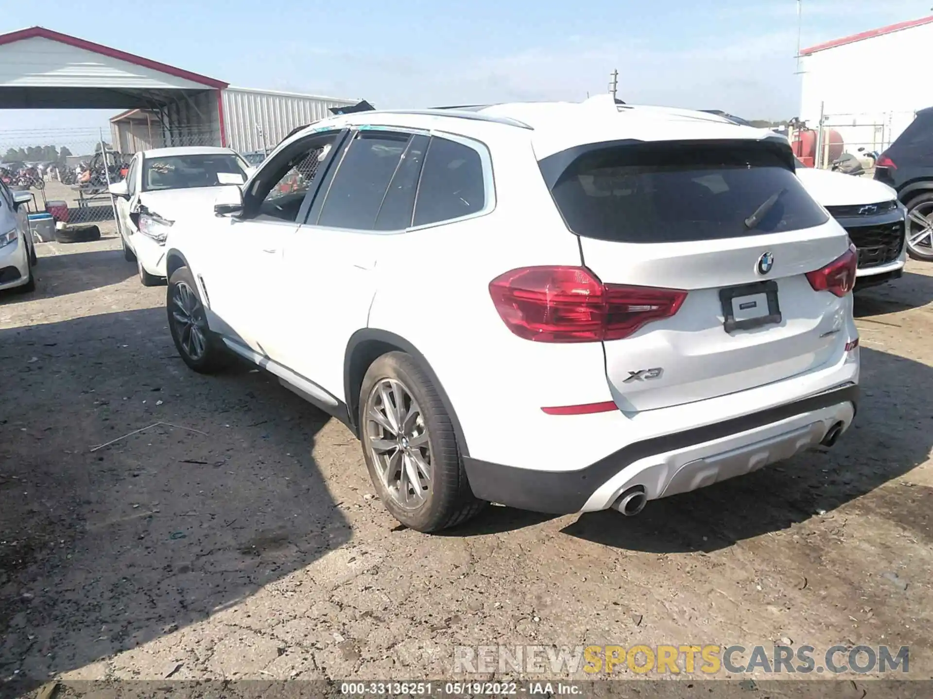 3 Photograph of a damaged car 5UXTR7C5XKLR52989 BMW X3 2019