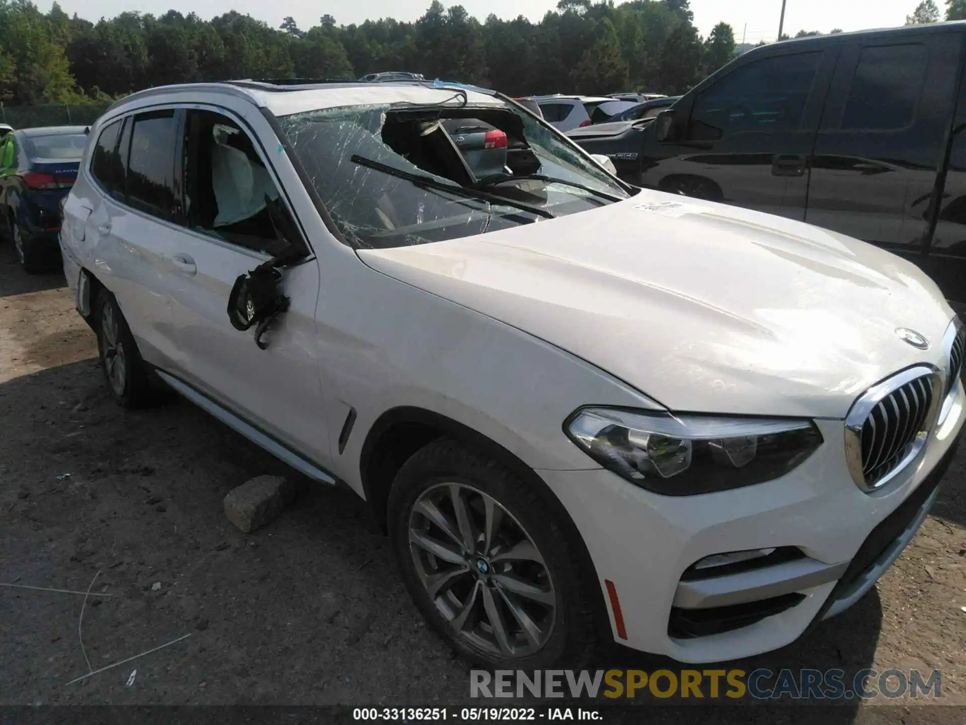 6 Photograph of a damaged car 5UXTR7C5XKLR52989 BMW X3 2019