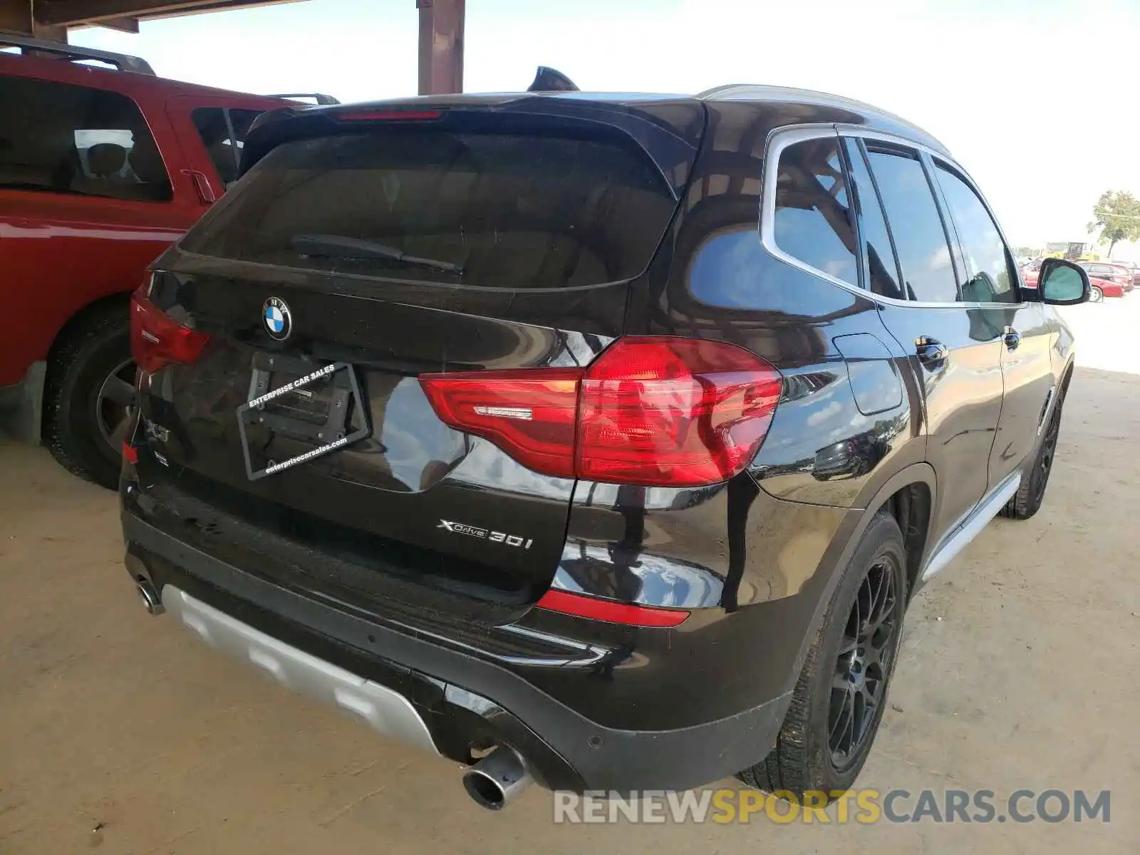 4 Photograph of a damaged car 5UXTR9C50KLD90731 BMW X3 2019