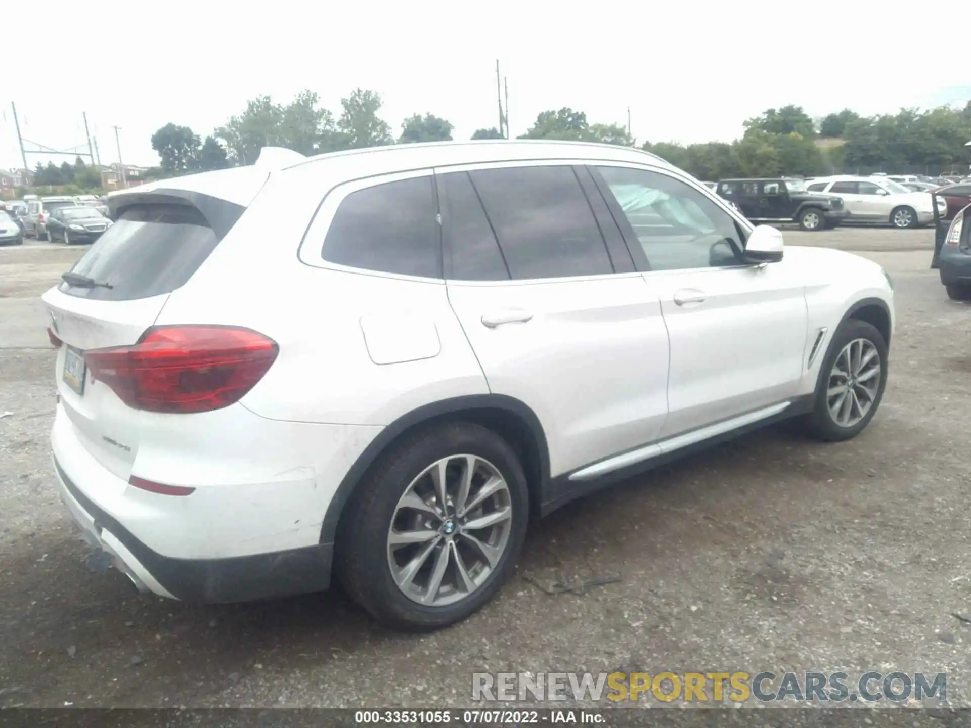 4 Photograph of a damaged car 5UXTR9C50KLD92494 BMW X3 2019