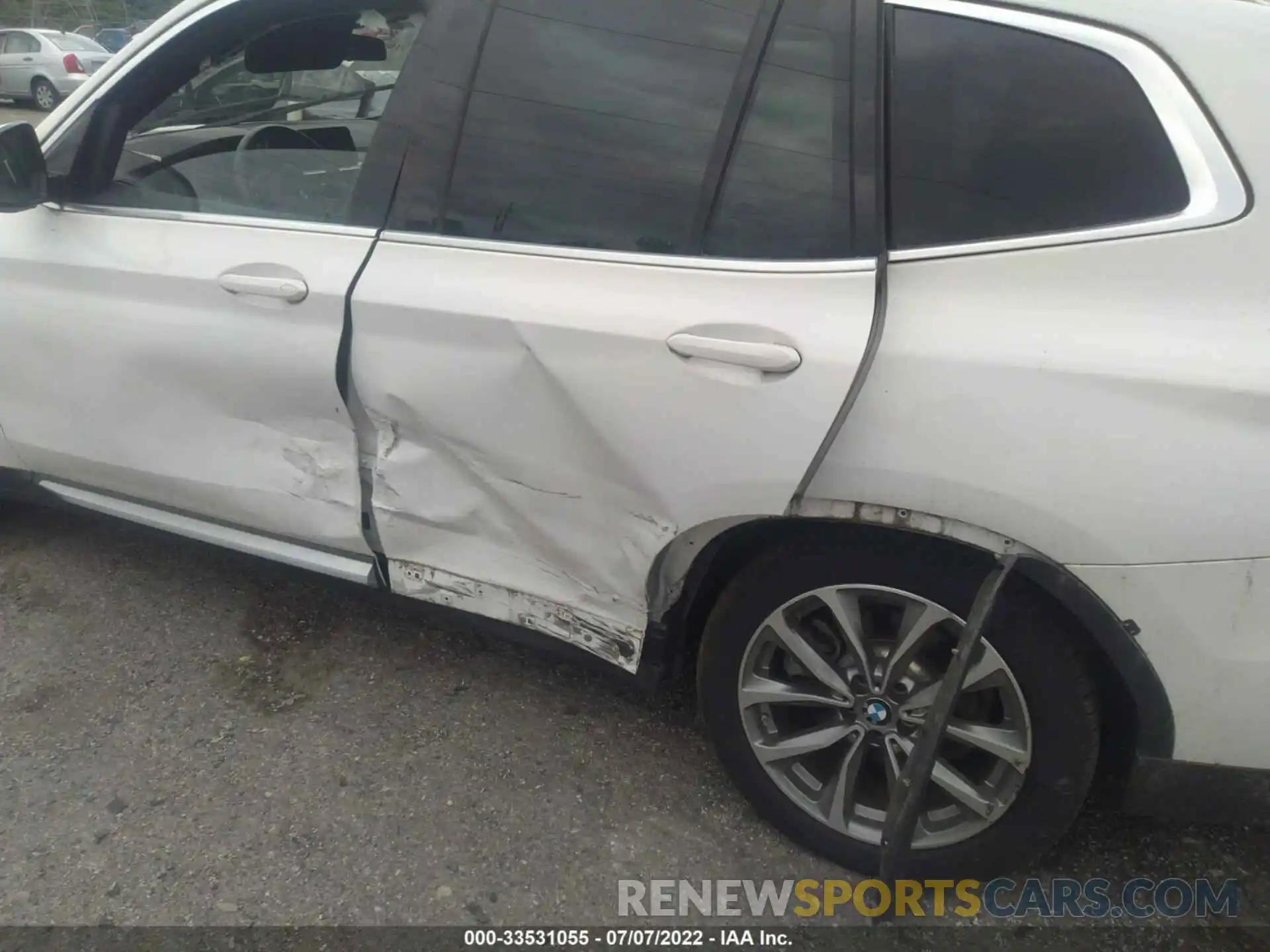 6 Photograph of a damaged car 5UXTR9C50KLD92494 BMW X3 2019