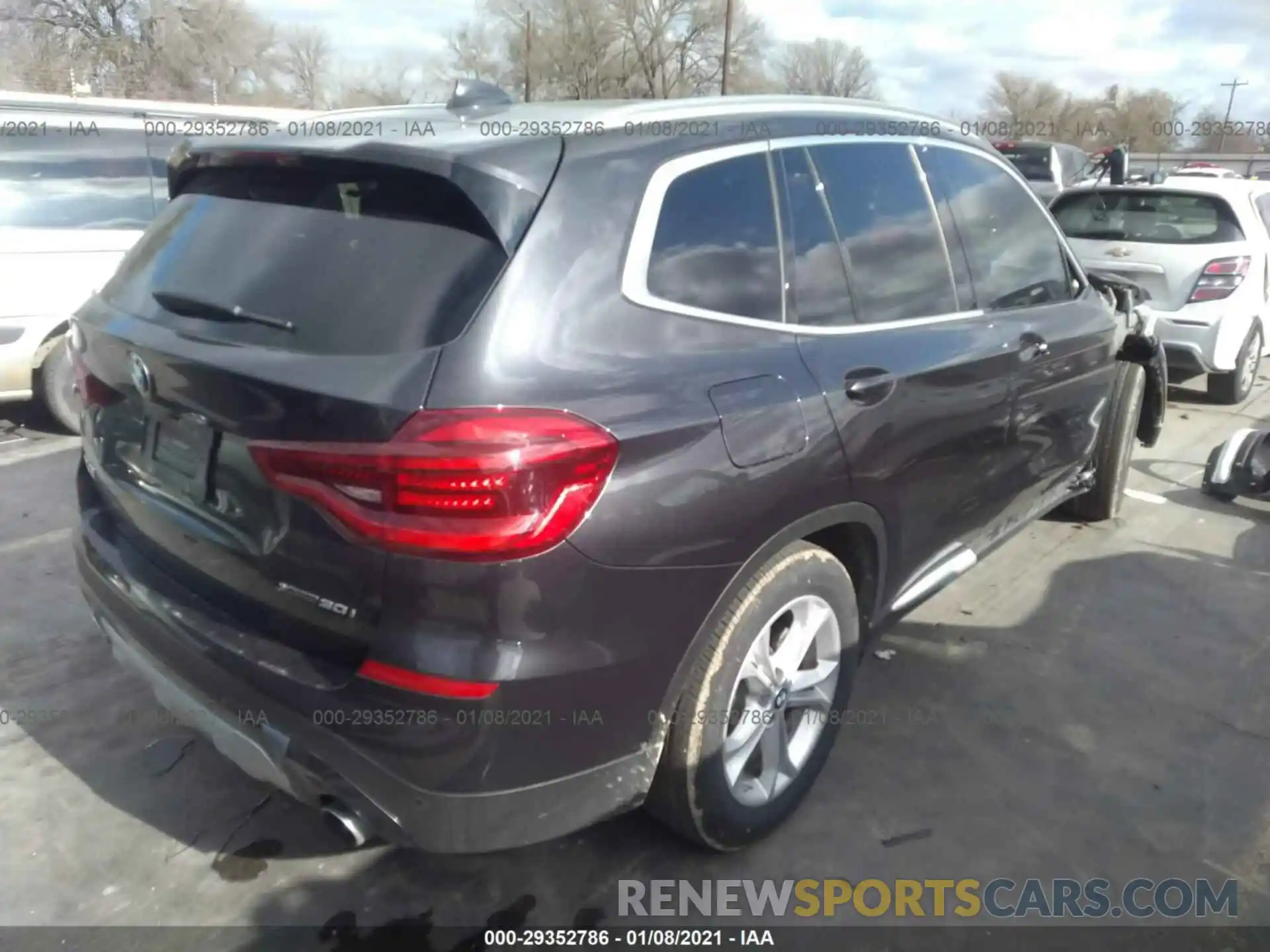 4 Photograph of a damaged car 5UXTR9C50KLD92818 BMW X3 2019