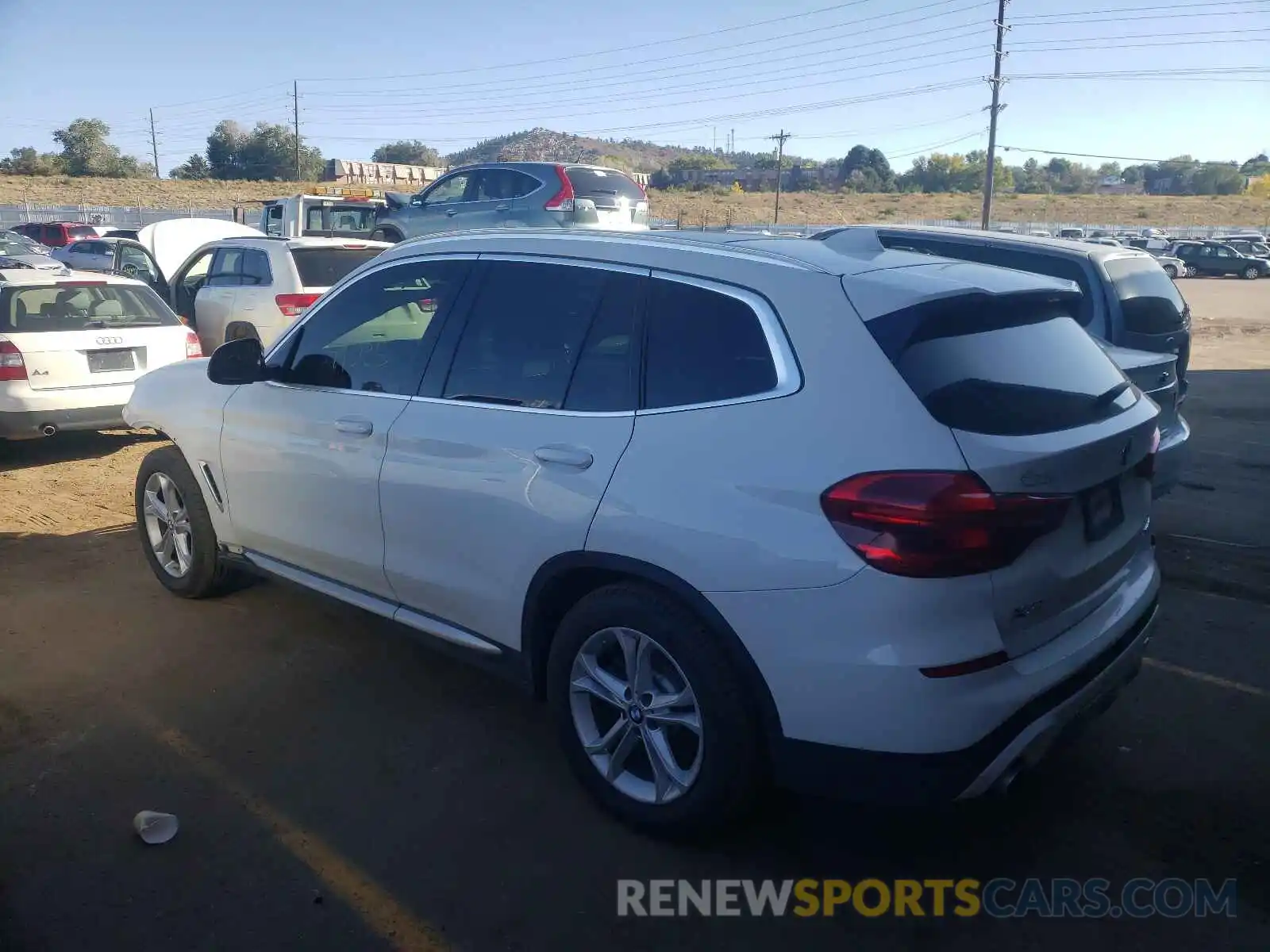 3 Photograph of a damaged car 5UXTR9C50KLD93032 BMW X3 2019