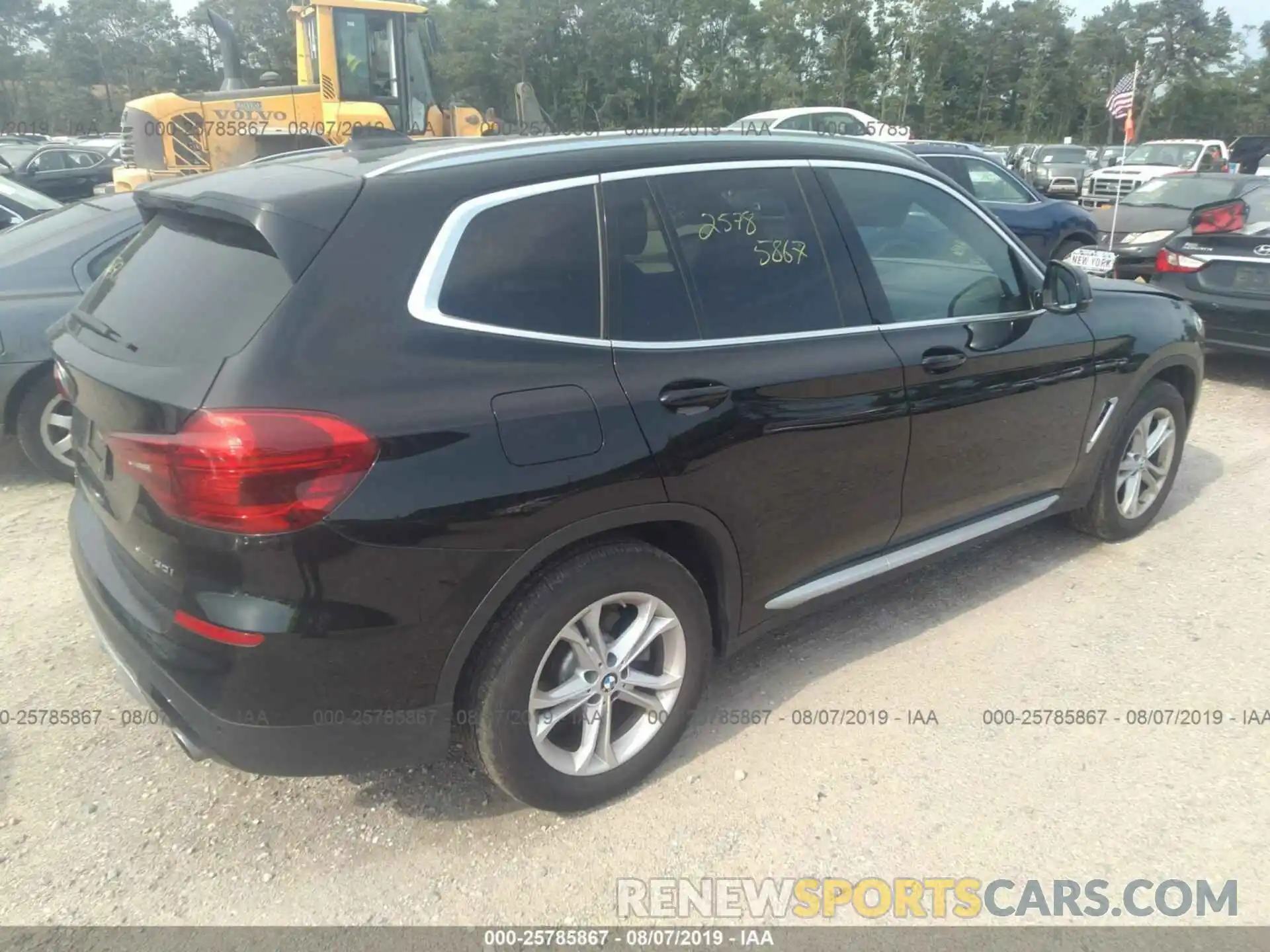 4 Photograph of a damaged car 5UXTR9C50KLD94357 BMW X3 2019