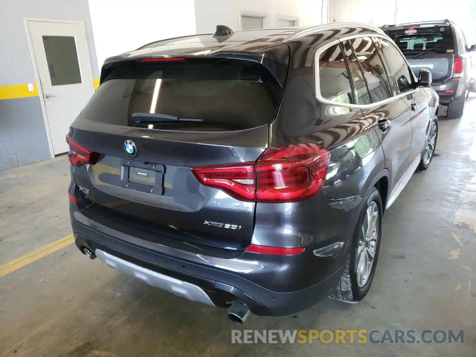 4 Photograph of a damaged car 5UXTR9C50KLD96741 BMW X3 2019