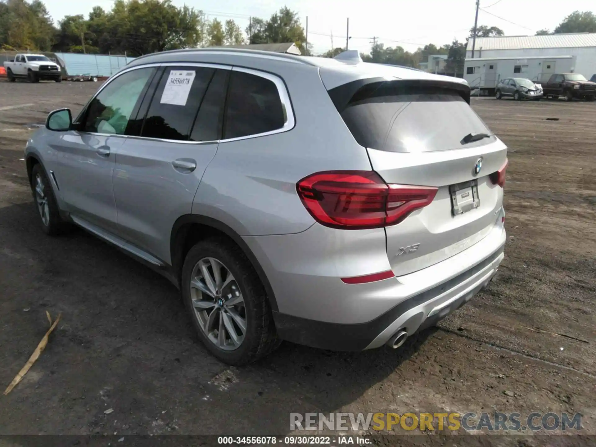 3 Photograph of a damaged car 5UXTR9C50KLE13067 BMW X3 2019