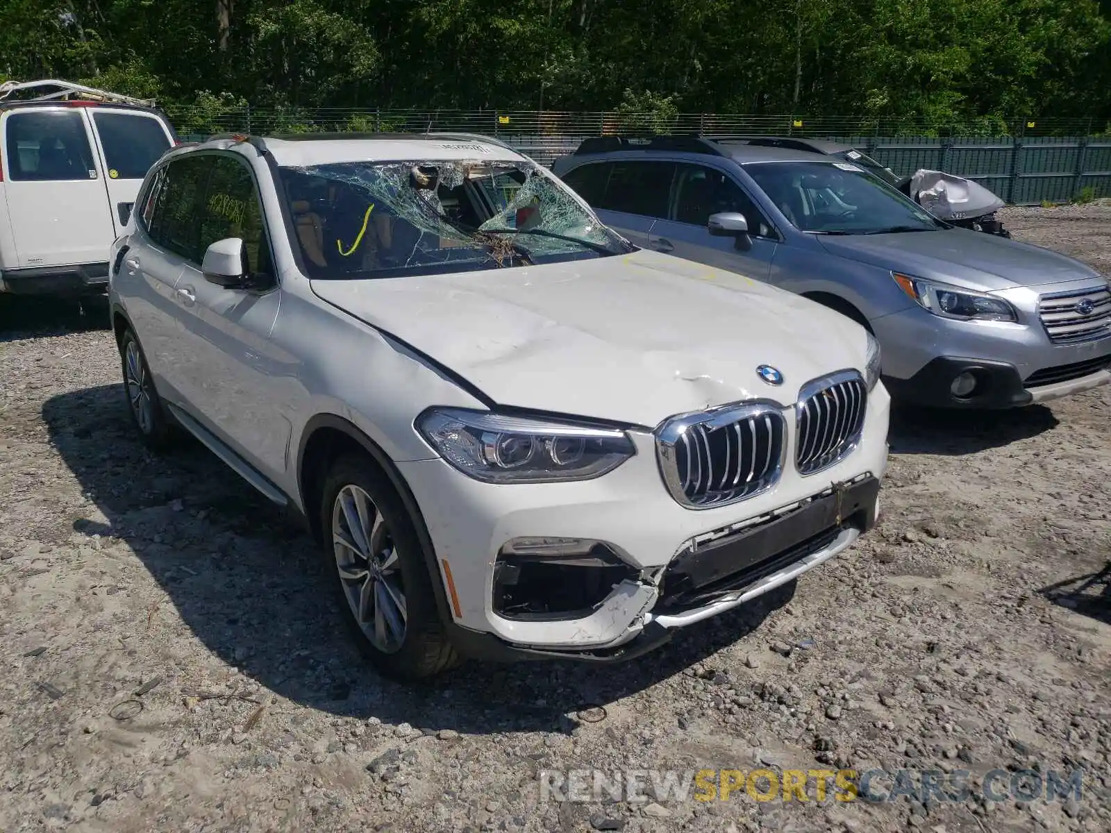 1 Photograph of a damaged car 5UXTR9C50KLE17944 BMW X3 2019