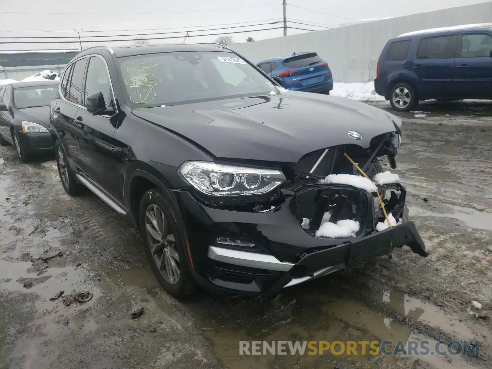 9 Photograph of a damaged car 5UXTR9C50KLE19922 BMW X3 2019