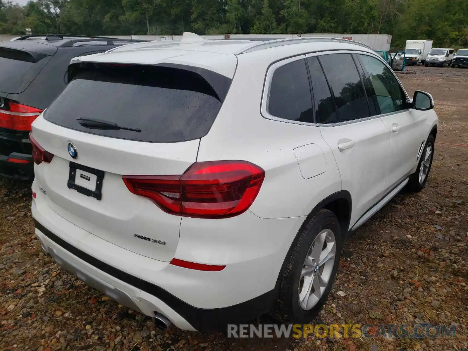 4 Photograph of a damaged car 5UXTR9C50KLP82444 BMW X3 2019