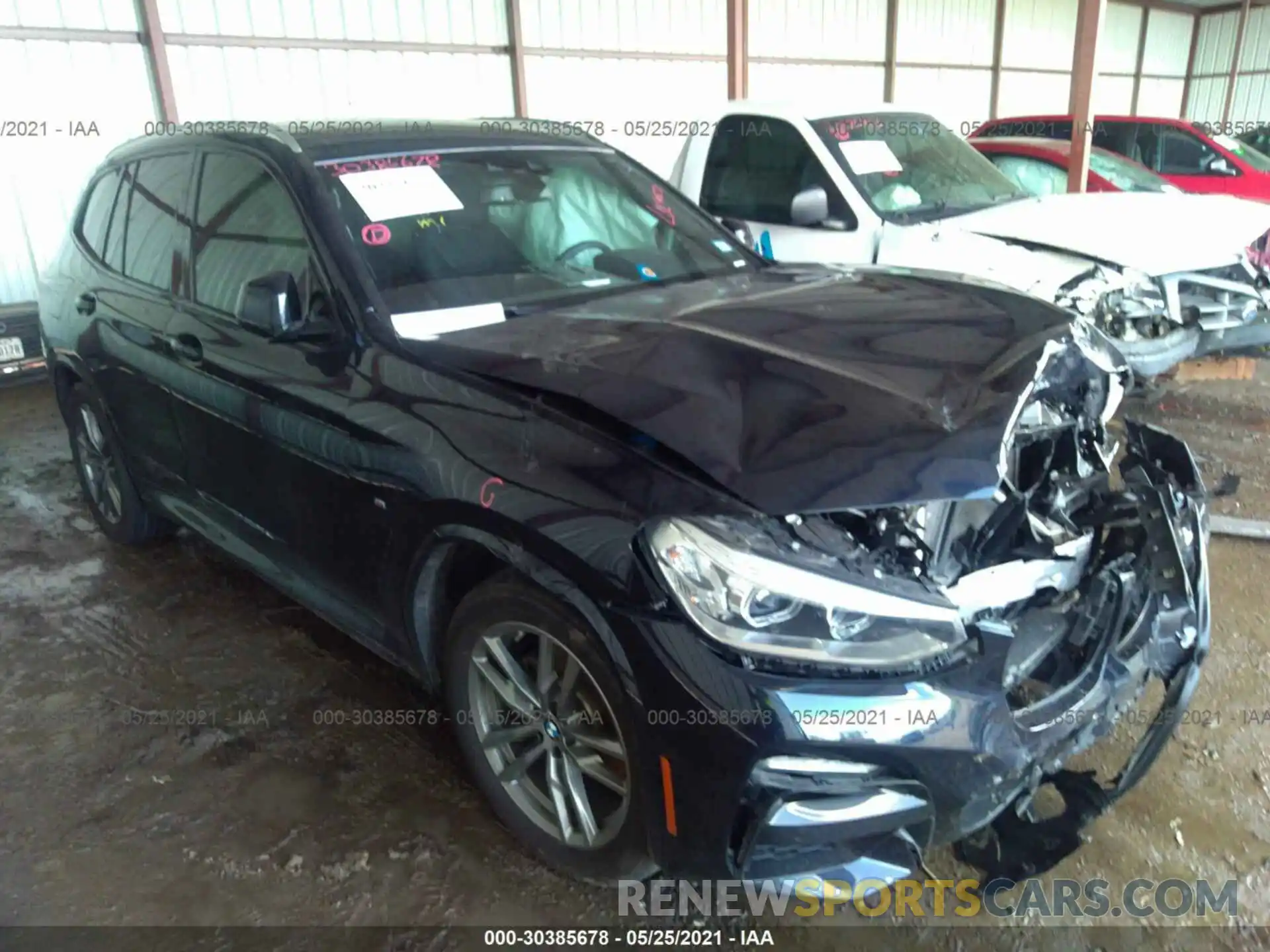 1 Photograph of a damaged car 5UXTR9C50KLP82704 BMW X3 2019