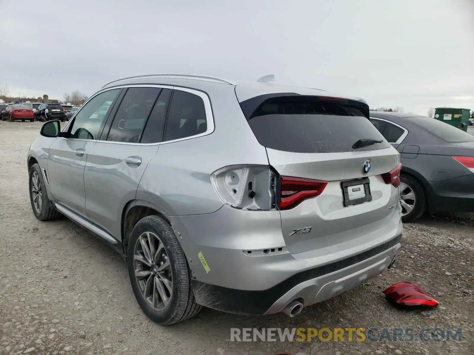 3 Photograph of a damaged car 5UXTR9C50KLP87711 BMW X3 2019