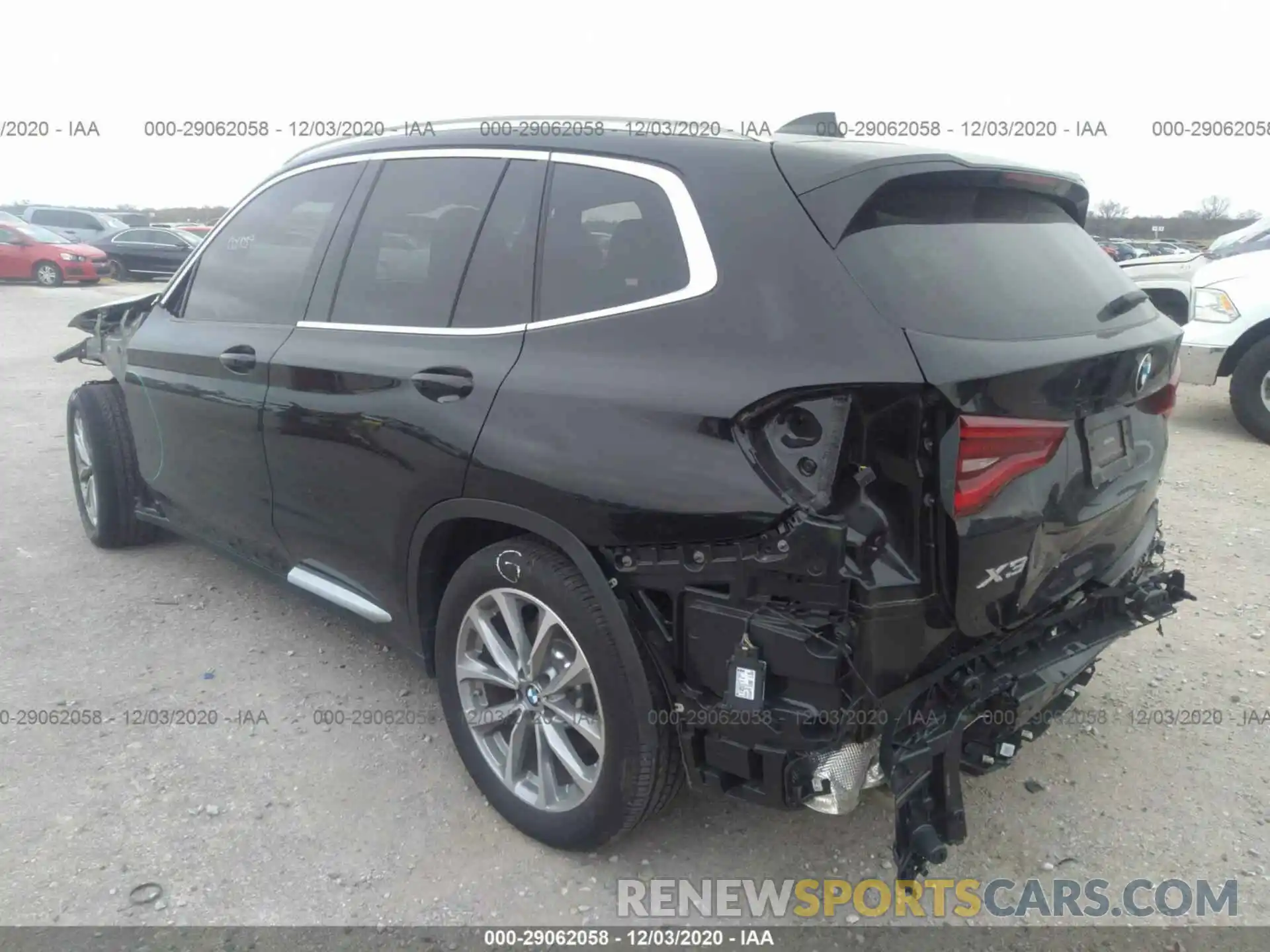 3 Photograph of a damaged car 5UXTR9C50KLP88504 BMW X3 2019