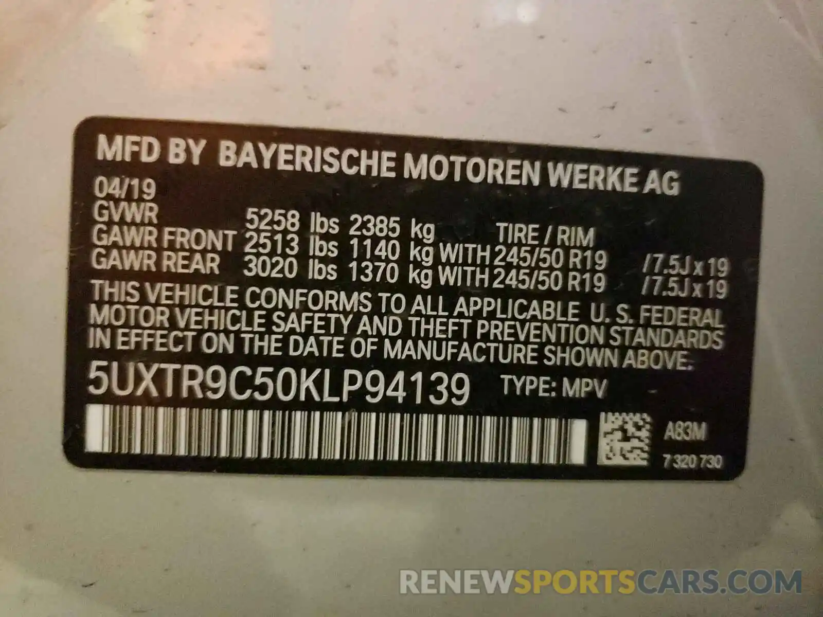 10 Photograph of a damaged car 5UXTR9C50KLP94139 BMW X3 2019