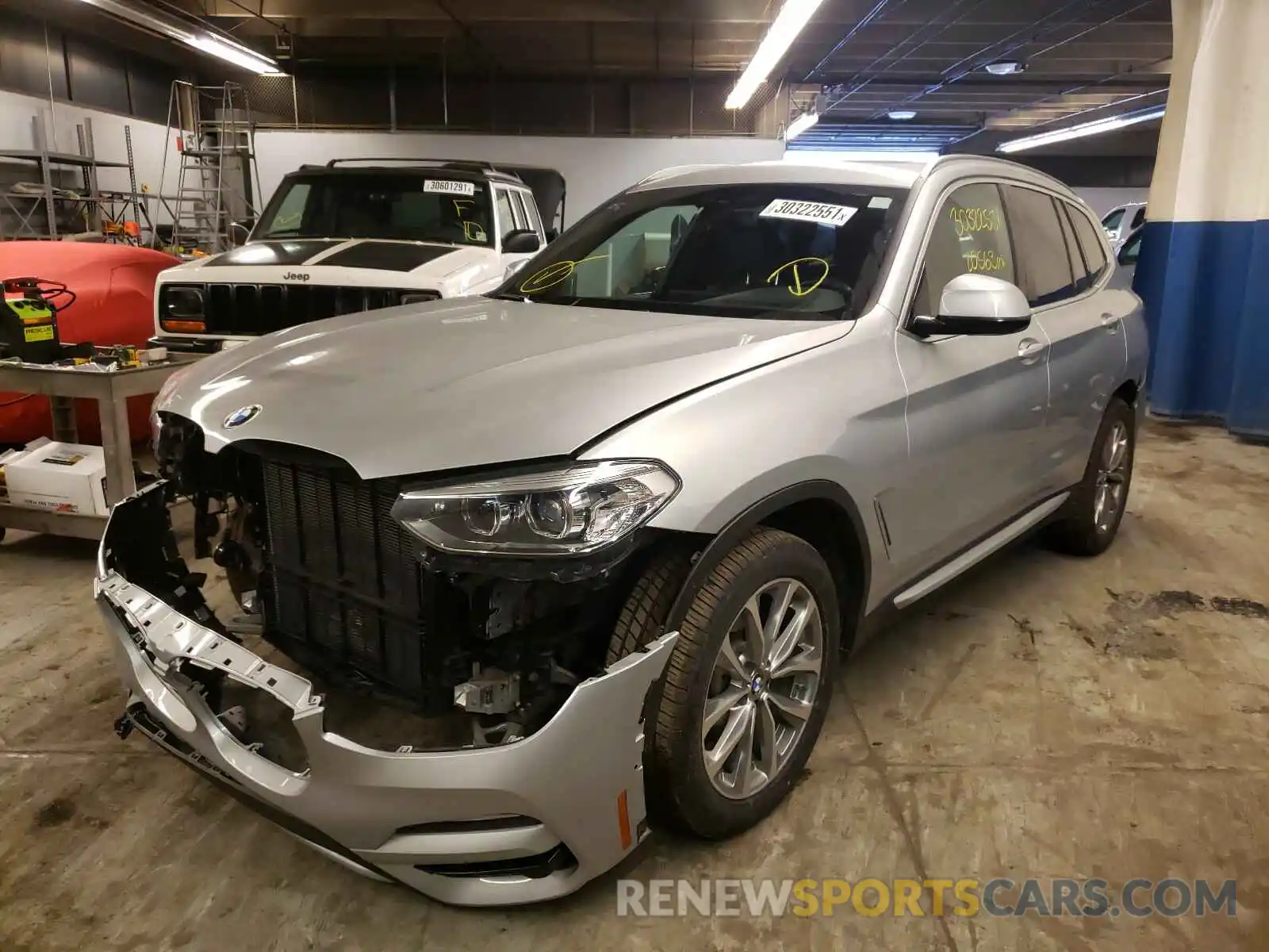 2 Photograph of a damaged car 5UXTR9C50KLP94139 BMW X3 2019