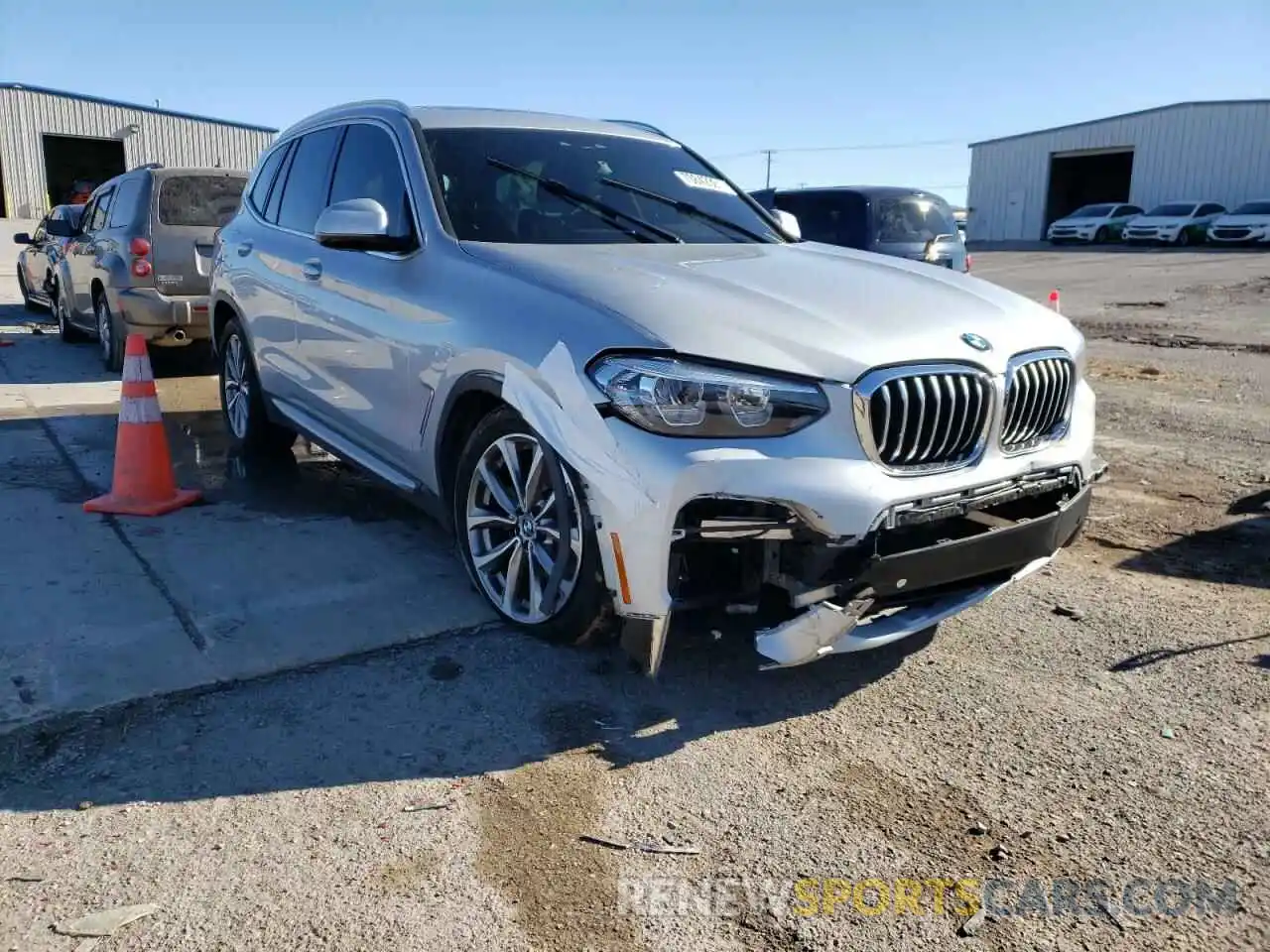 1 Photograph of a damaged car 5UXTR9C50KLR05918 BMW X3 2019