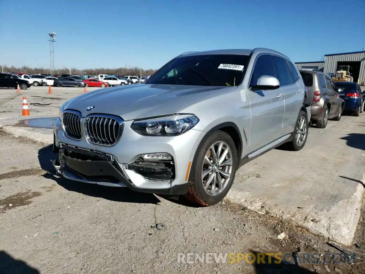 2 Photograph of a damaged car 5UXTR9C50KLR05918 BMW X3 2019