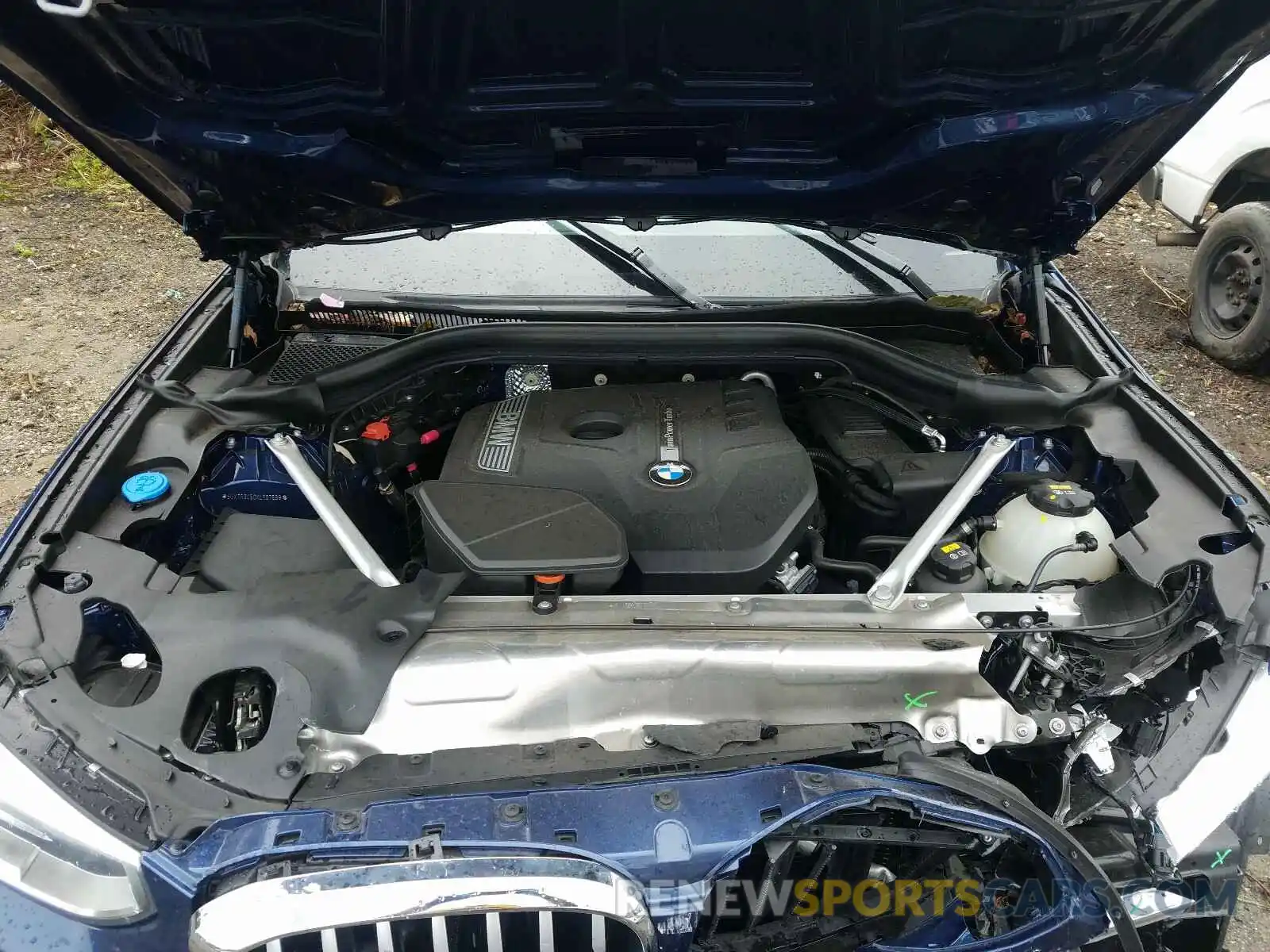 7 Photograph of a damaged car 5UXTR9C50KLR07569 BMW X3 2019