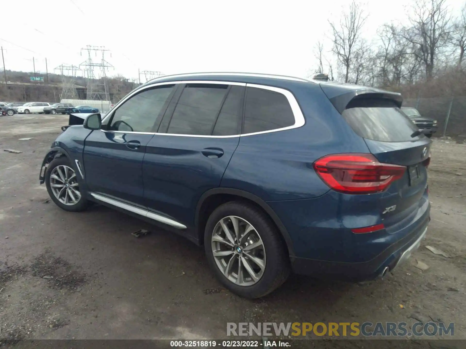 3 Photograph of a damaged car 5UXTR9C50KLR08804 BMW X3 2019