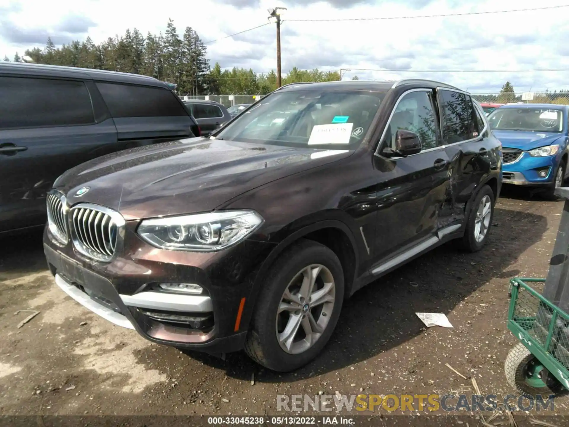 2 Photograph of a damaged car 5UXTR9C50KLR09354 BMW X3 2019