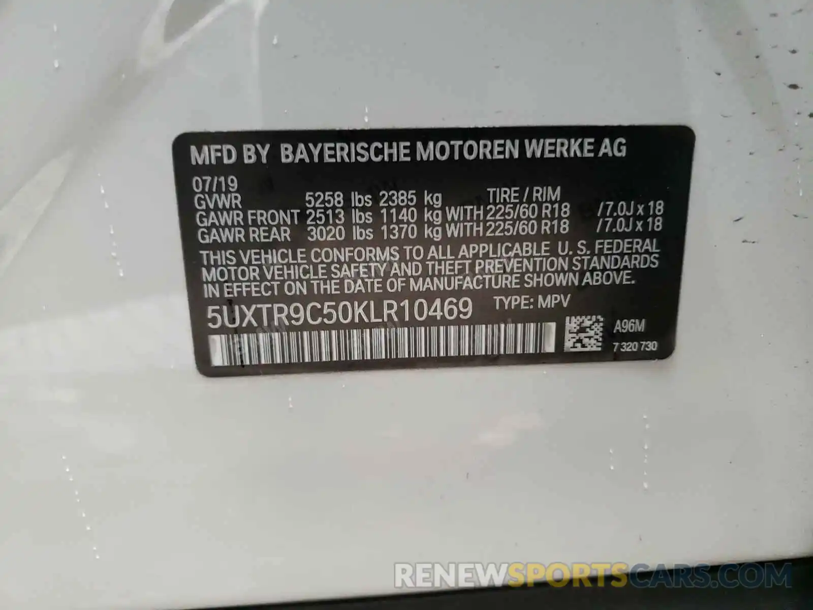 10 Photograph of a damaged car 5UXTR9C50KLR10469 BMW X3 2019